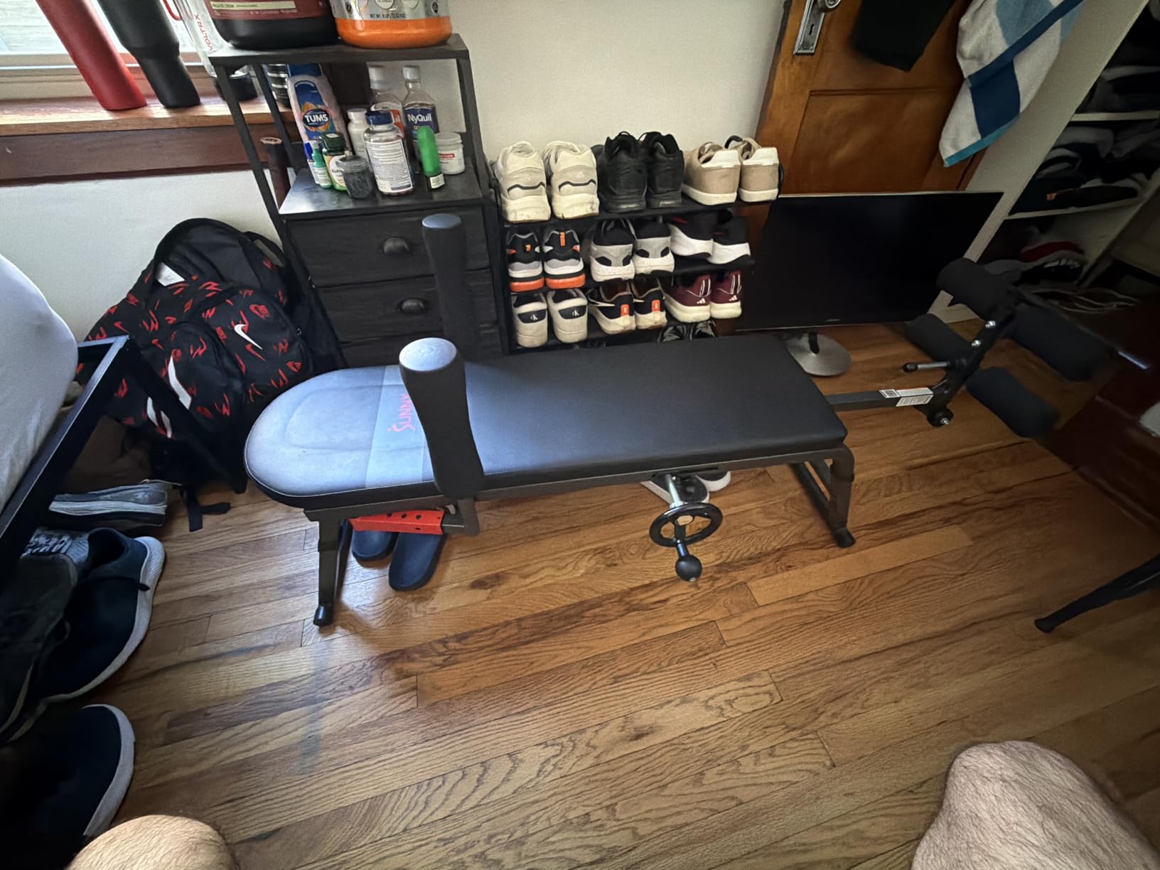 Sunny Health & Fitness No-Hang Traction & Inversion Decompression Table for Back Pain Relief, Adjustable Stretch Bench, 400 LB Capacity customer photo 1