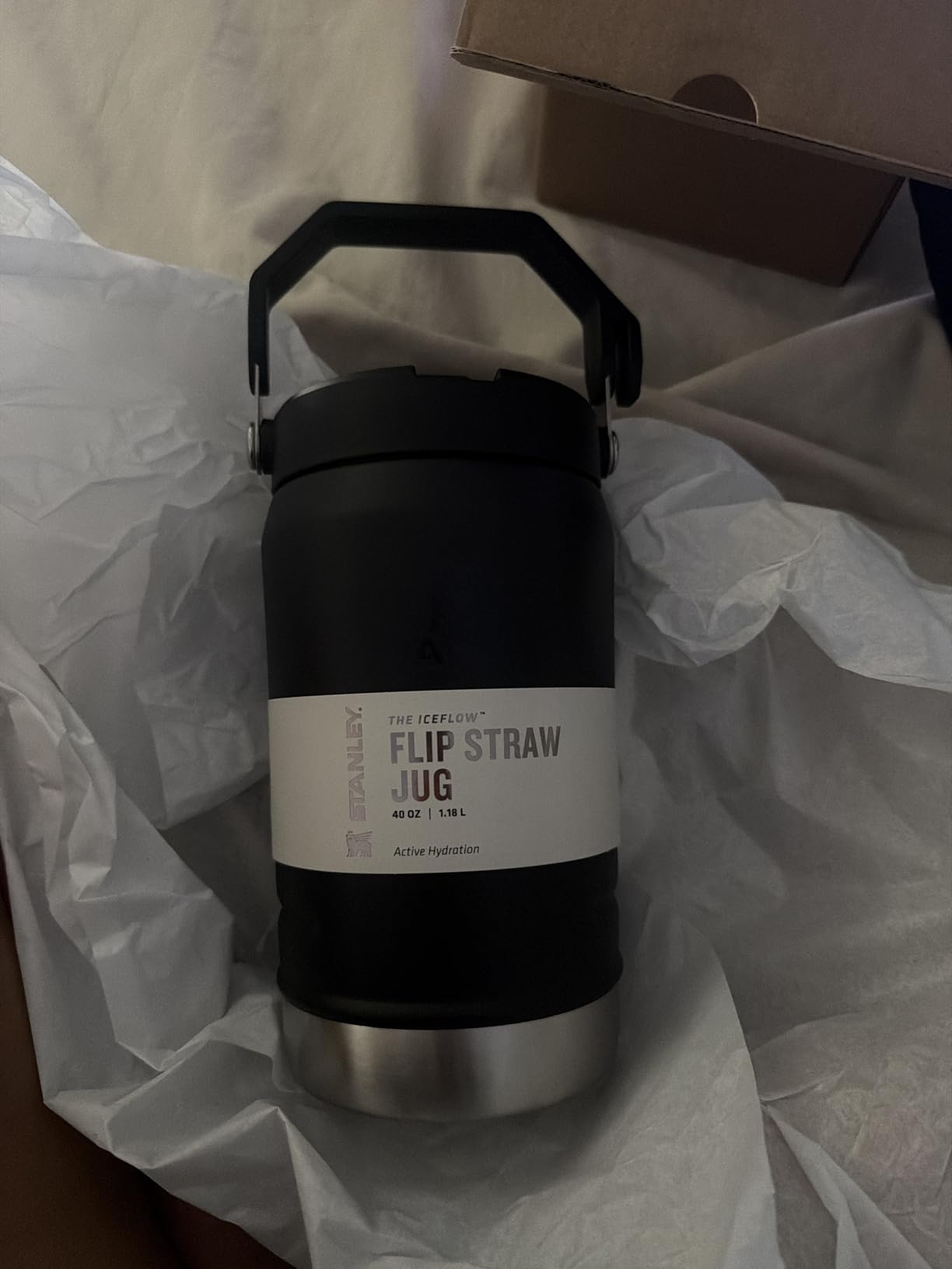 STANLEY IceFlow 2.0 Flip Straw Jug with Handle 40 oz | Twist On Lid and Flip Up Straw | Leakproof for Travel and Sports | Insulated Stainless Steel | BPA-Free | Black 2.0 customer photo 2