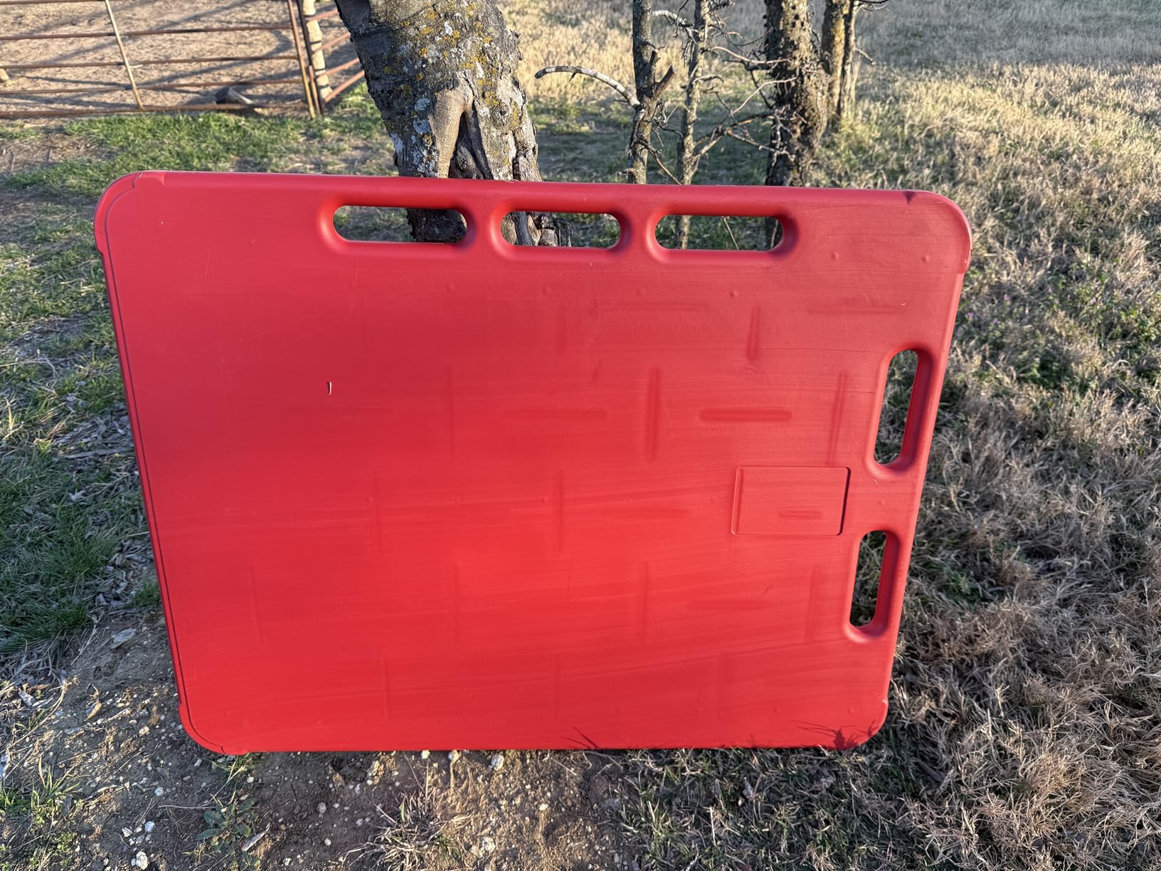 Livestock Sorting Panel Animal Guide Panel Sturdy and Lightweight for Pig, Hog, Cattle, Sheep, Goats (Red, 38Lx30Wx1.34H in) customer photo 2