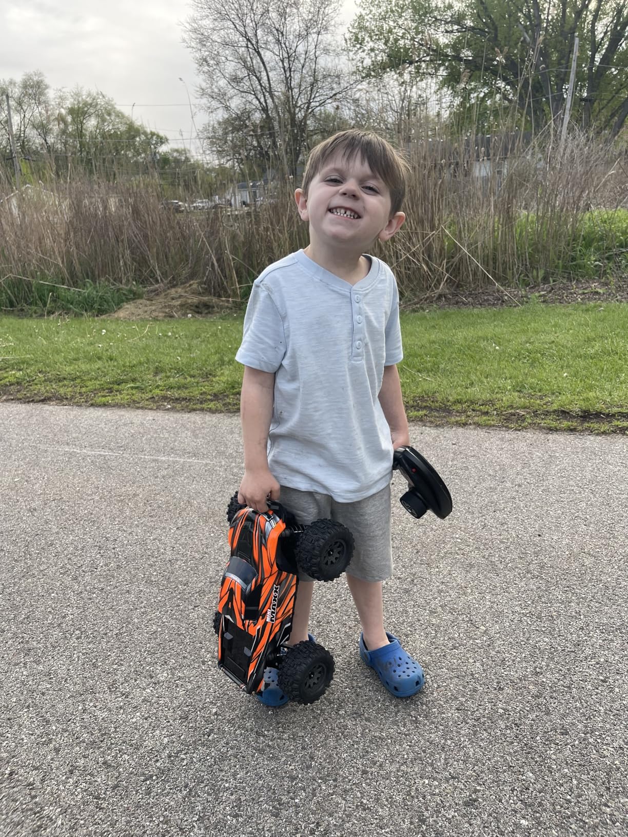 Traxxas Mini Maxx BL-2s 1/16 Scale 30+ MPH RTR Monster Truck Orange (Battery and Charger Included) customer photo 1
