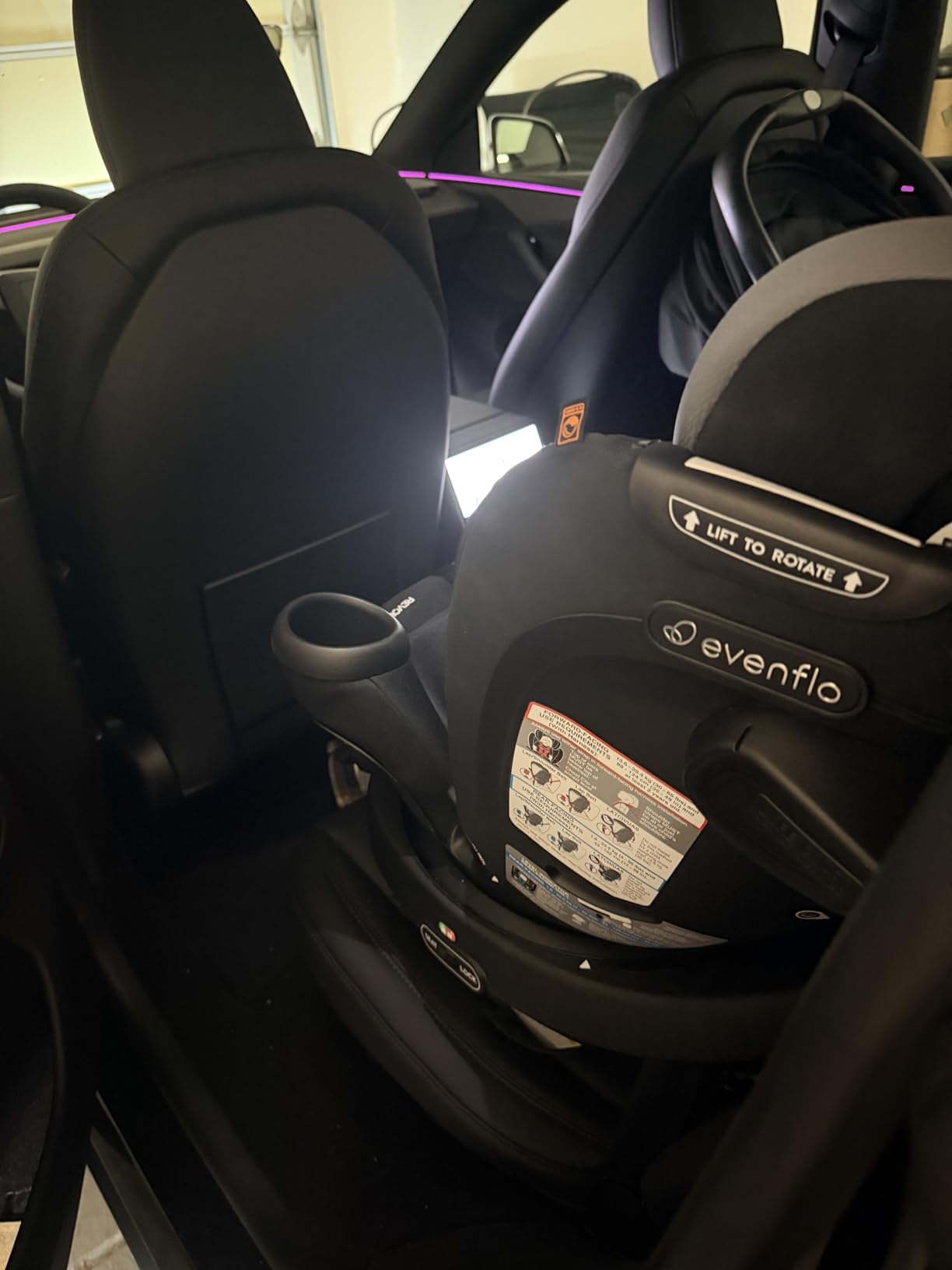 Evenflo Revolve360 Extend Convertible Car Seat with 360 Degree Rotation, Extended Rear-Facing, Forward-Facing, Booster Mode, and Secure Latch Install, Revere Gray customer photo 2