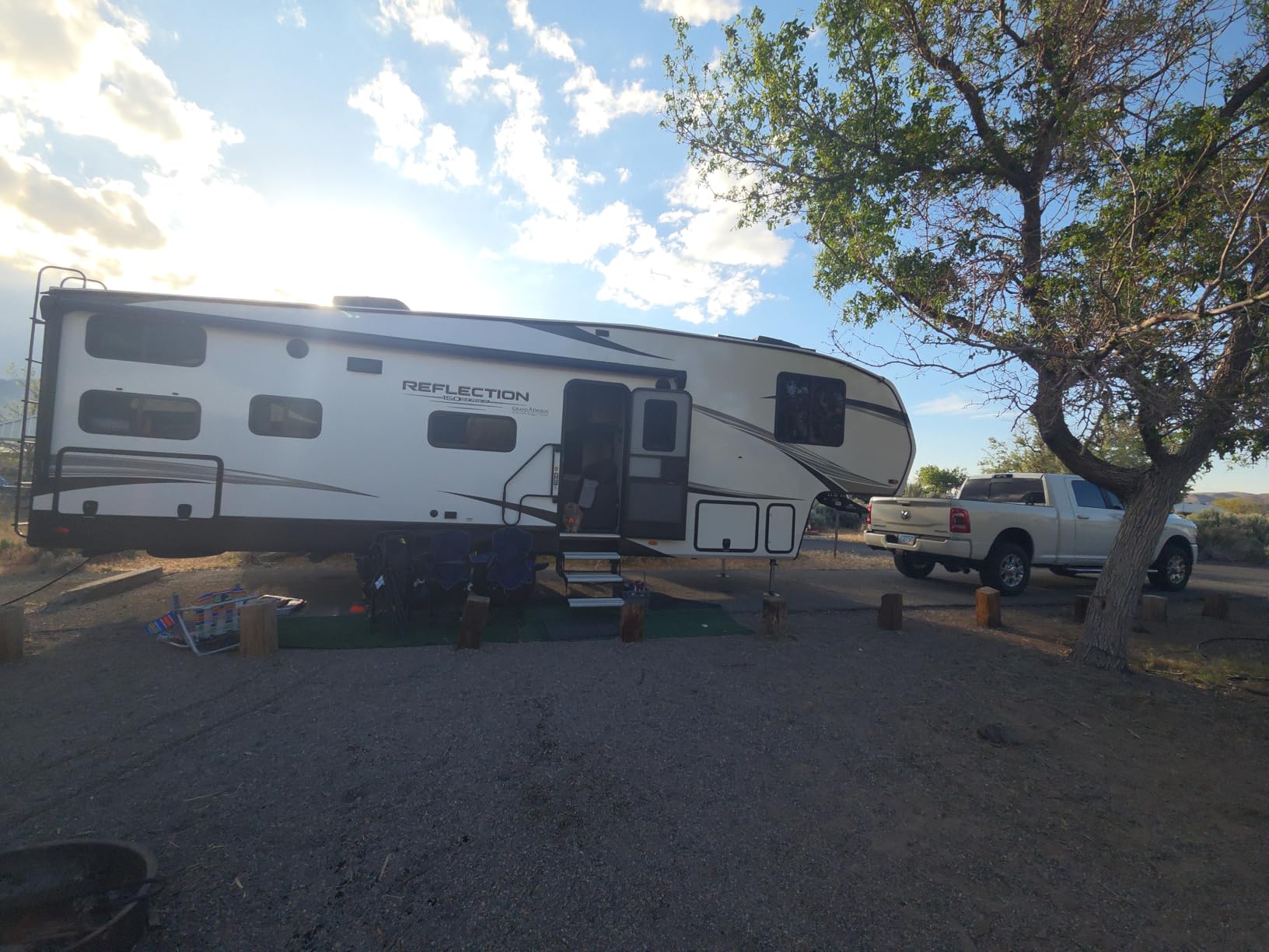WEN 6800-Watt Dual Fuel RV-Ready Electric Start Portable Inverter Generator with Fuel Shut Off and CO Watchdog for Electric Vehicle Backup (DF680iX) customer photo 1