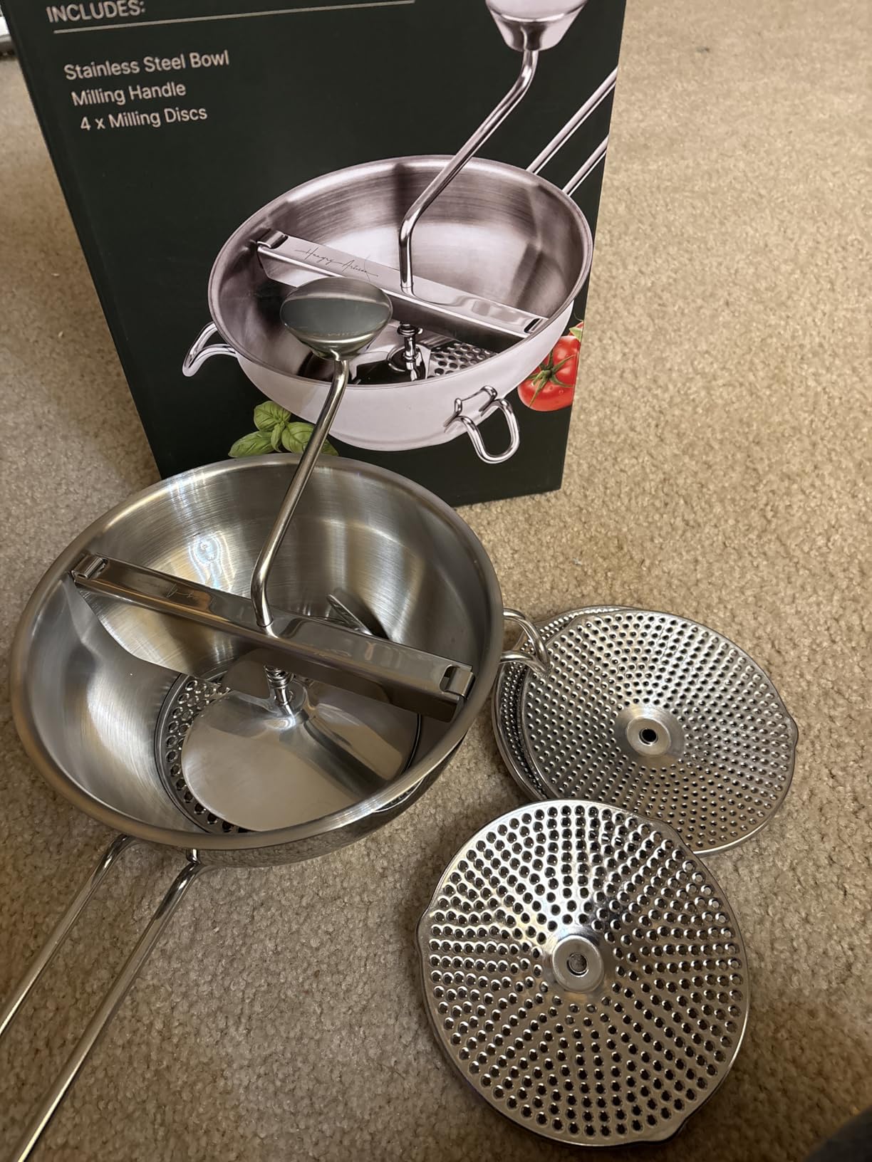 Premium 4-Disc Stainless Steel Food Mill - Ergonomic Rotary Hand Crank for Tomato Sauce, Canning, Applesauce, Baby Food, Mashed Potatoes, Puree & Jams customer photo 2