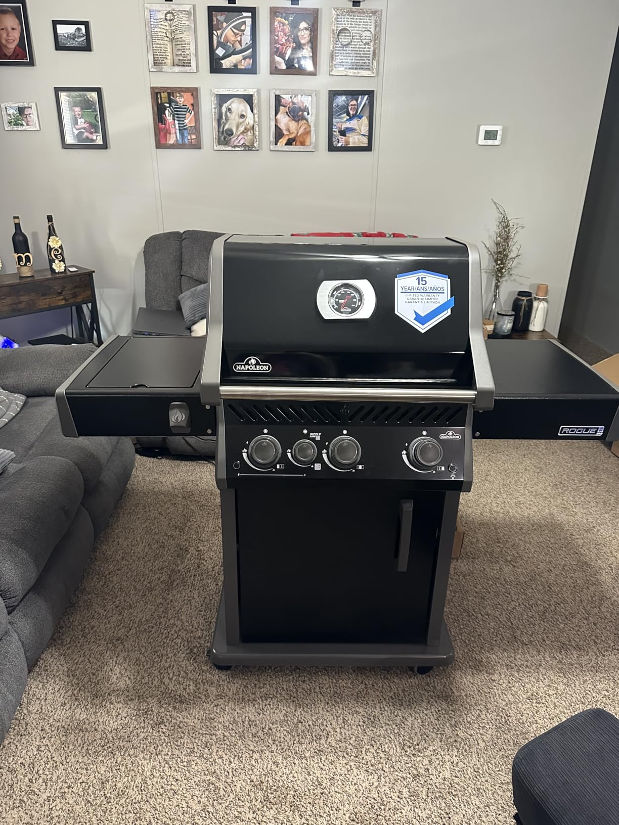 Napoleon Rogue PRO 425 Propane Gas Grill with Infrared Side Burner, Stainless Steel, 4-Burner BBQ customer photo 2