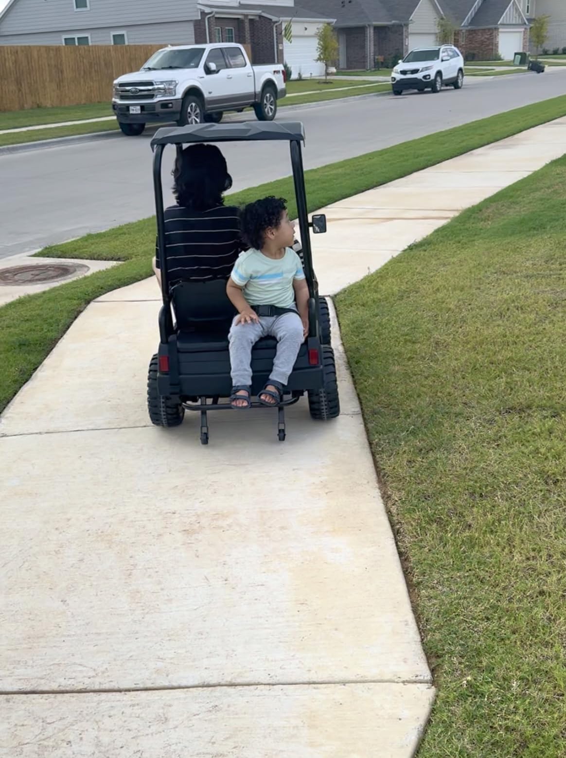 LIGIANT 24V Ride on Toys for Big Kids, 4-Seater Kids' Car, Golf Cart Max. Capacity: 264 Lbs(4 Kids), 4WD Ride on Car w/Remote Control, Detachable Awning, Spring Suspension, Music/Story/Power Display customer photo 2