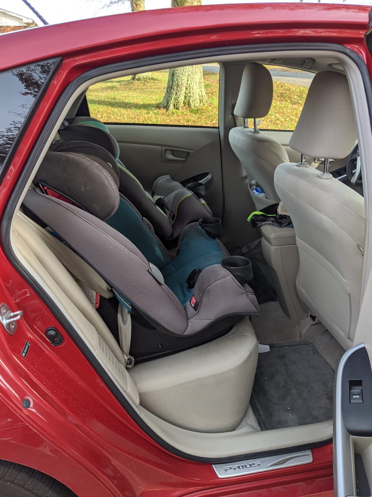 Evenflo Chase LX Harnessed Booster Car Seat (Jameson Gray) customer photo 2