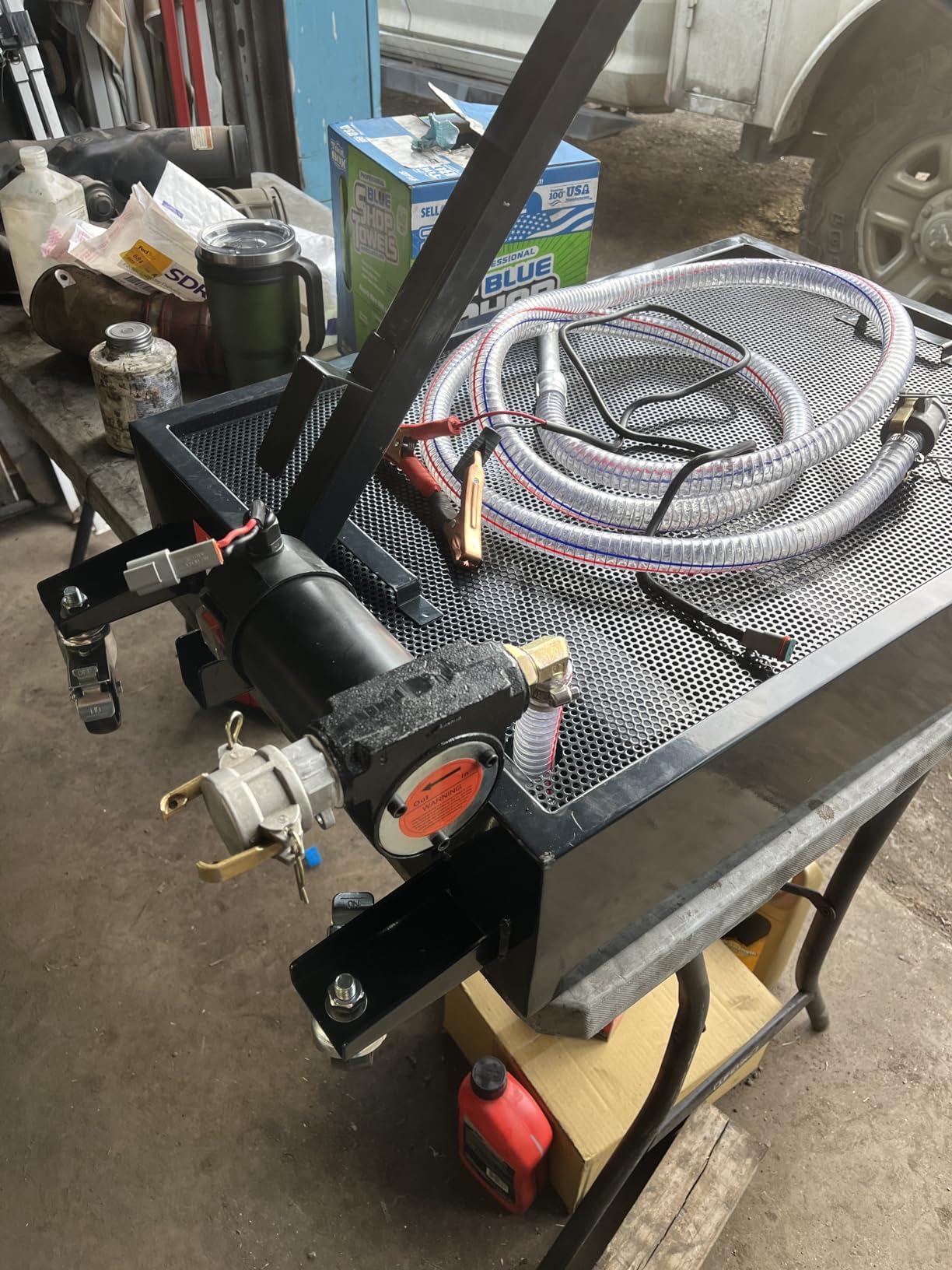 VEVOR Low Profile Oil Drain Pan, 20-Gallon Metal Oil Change Pan, Effective Oil Drain Cart with 180W Electric Pump, Wheels & Folding Handle, Oil Drain Tank for Cars, SUVs, Trucks, Buses, RVs customer photo 2