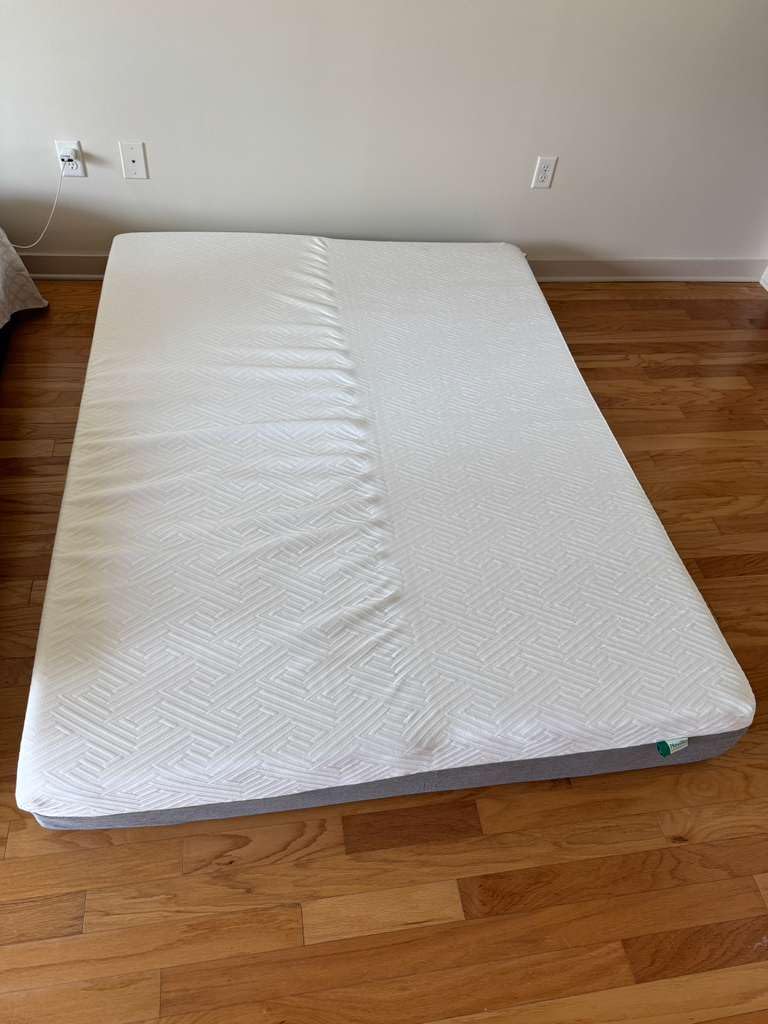 Novilla Bliss Mattress King Size, 14 Inch Gel King Memory Foam Mattress | Cooling Comfort & Pressure Relieving, Target Zoned Support for Back Pain Relief, CertiPUR US Certified Foams customer photo 2