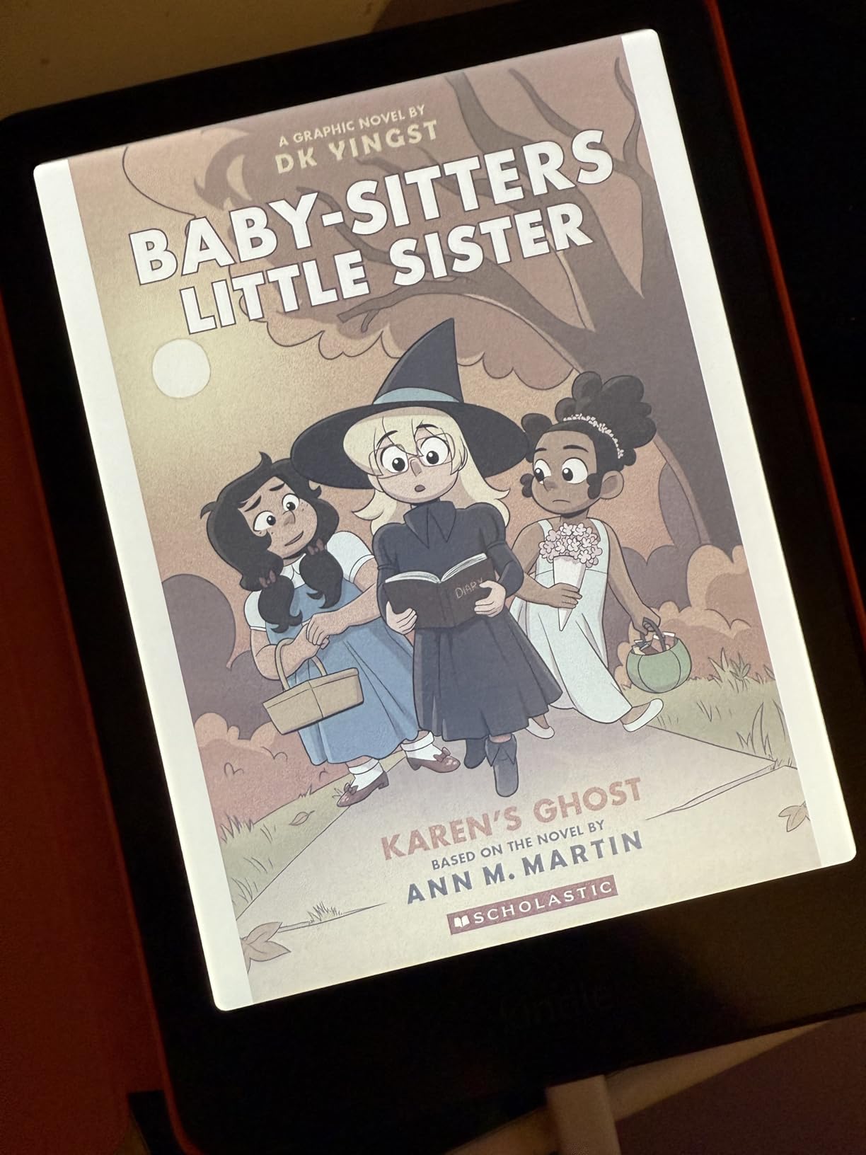 Kindle Colorsoft Kids 16 GB (newest model) - Lightweight, compact, and designed for reading - no apps, videos, or games. - with cover, Starlight Reading customer photo 2