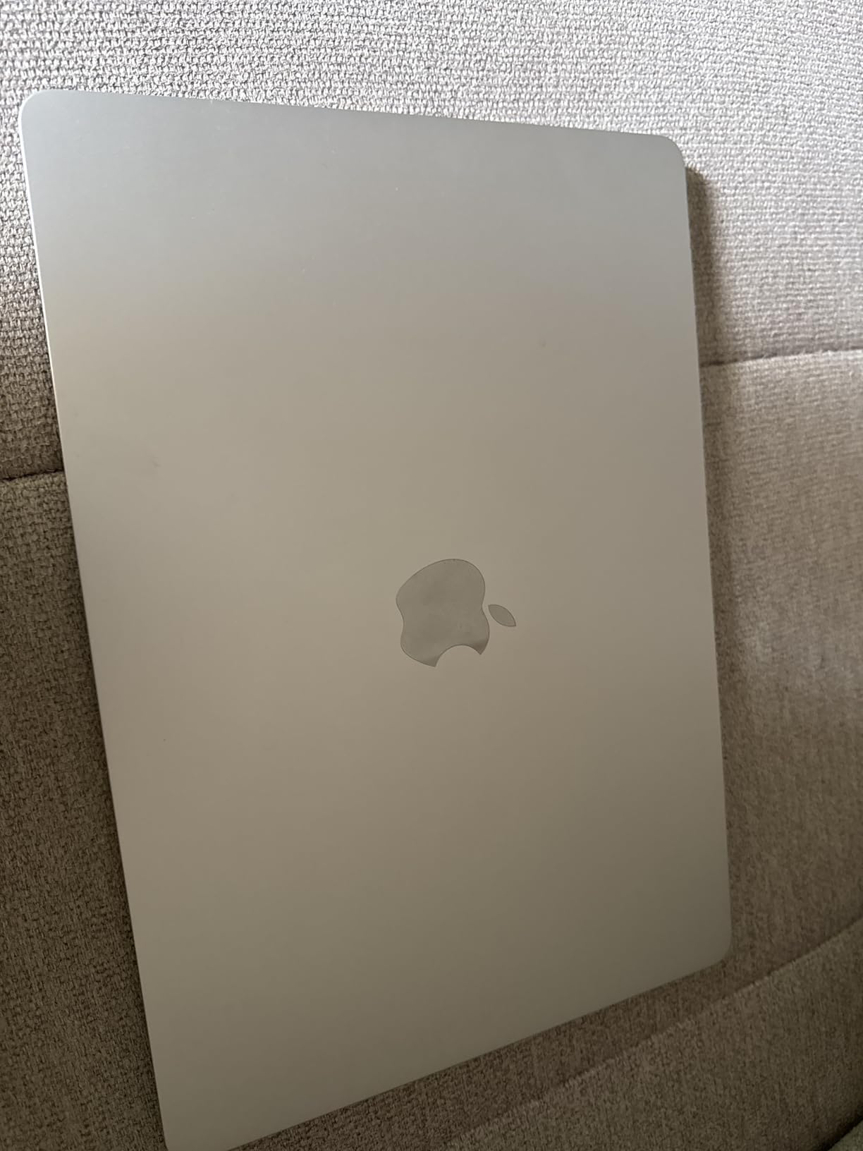 Apple 2025 MacBook Air 15-inch Laptop with M4 chip: Built for Apple Intelligence, 15.3-inch Liquid Retina Display, 16GB Unified Memory, 512GB SSD Storage, 12MP Center Stage Camera, Touch ID; Sky Blue customer photo 1