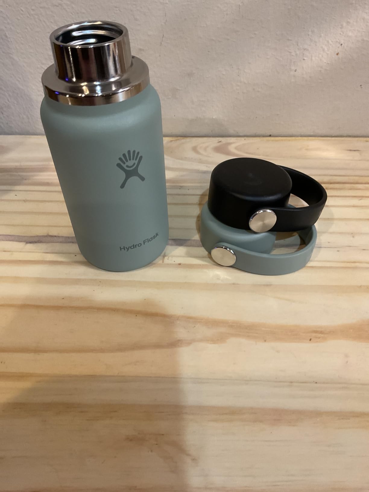 Hydro Flask Micro Bottle Leak Proof Purse or Pocket Flask Insulated Mini Water Bottle 6.7 Oz Aloe customer photo 1