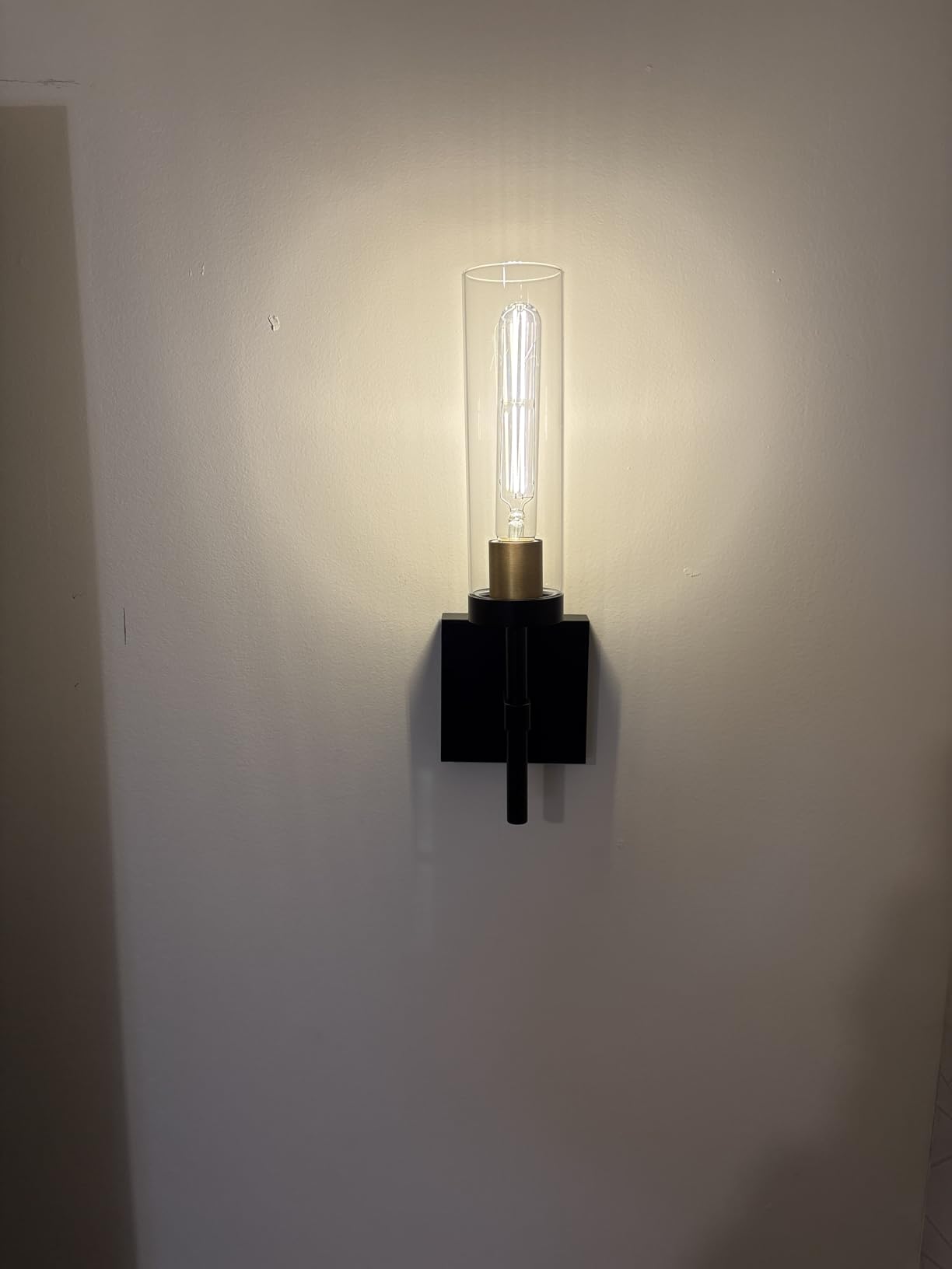 Wireless Wall Sconces with Remote Control, Battery Operated Wall Sconce Set of 2, Black & Gold Rechargeable Dimmable Wall Light for Bedroom Living room Bathroom Hallway Entryway Stairwell, 3000K customer photo 1