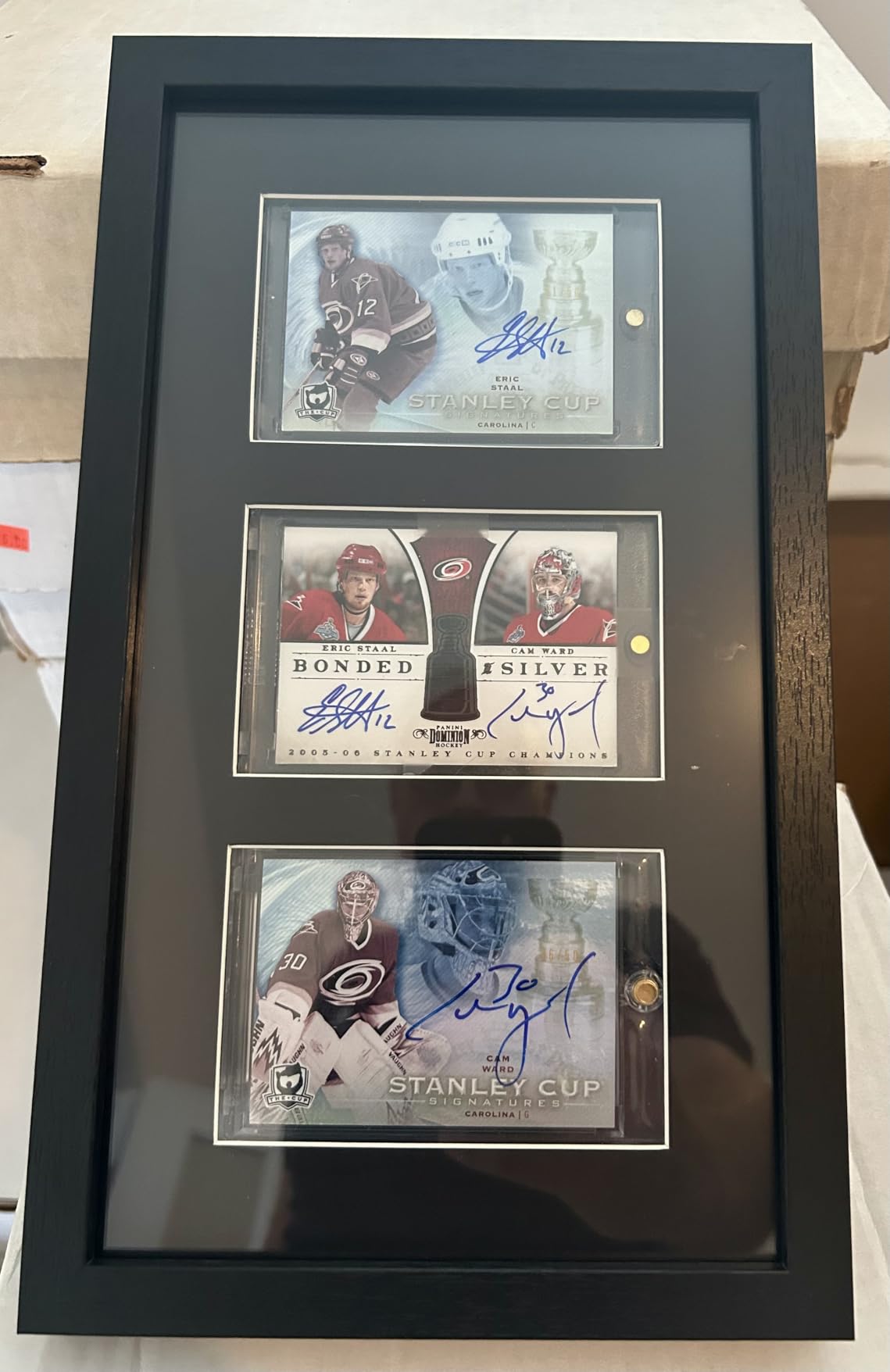 Sports Card Display Frame with Tempered Glass, Wall Mount or Tabletop Trading Card Display Case, Baseball Card Display Box, Frame for Basketball Football Hockey Cards (6''x 8'', Black, 1 Card) customer photo 1