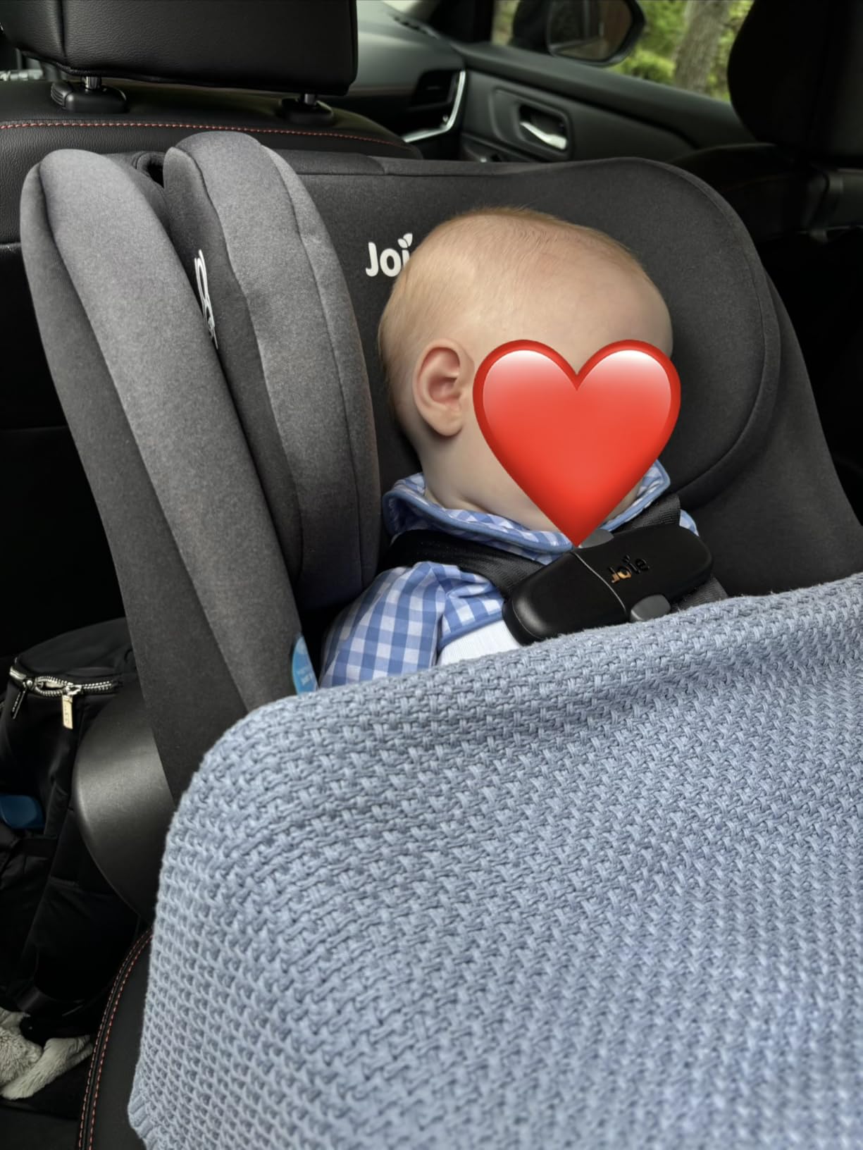 Chili Spin SI Rotating 2-in-1 Convertible Car Seat, Rear and Forward-Facing, No-Rethread Harness, Tested for Safety Standards (Shale) customer photo 1