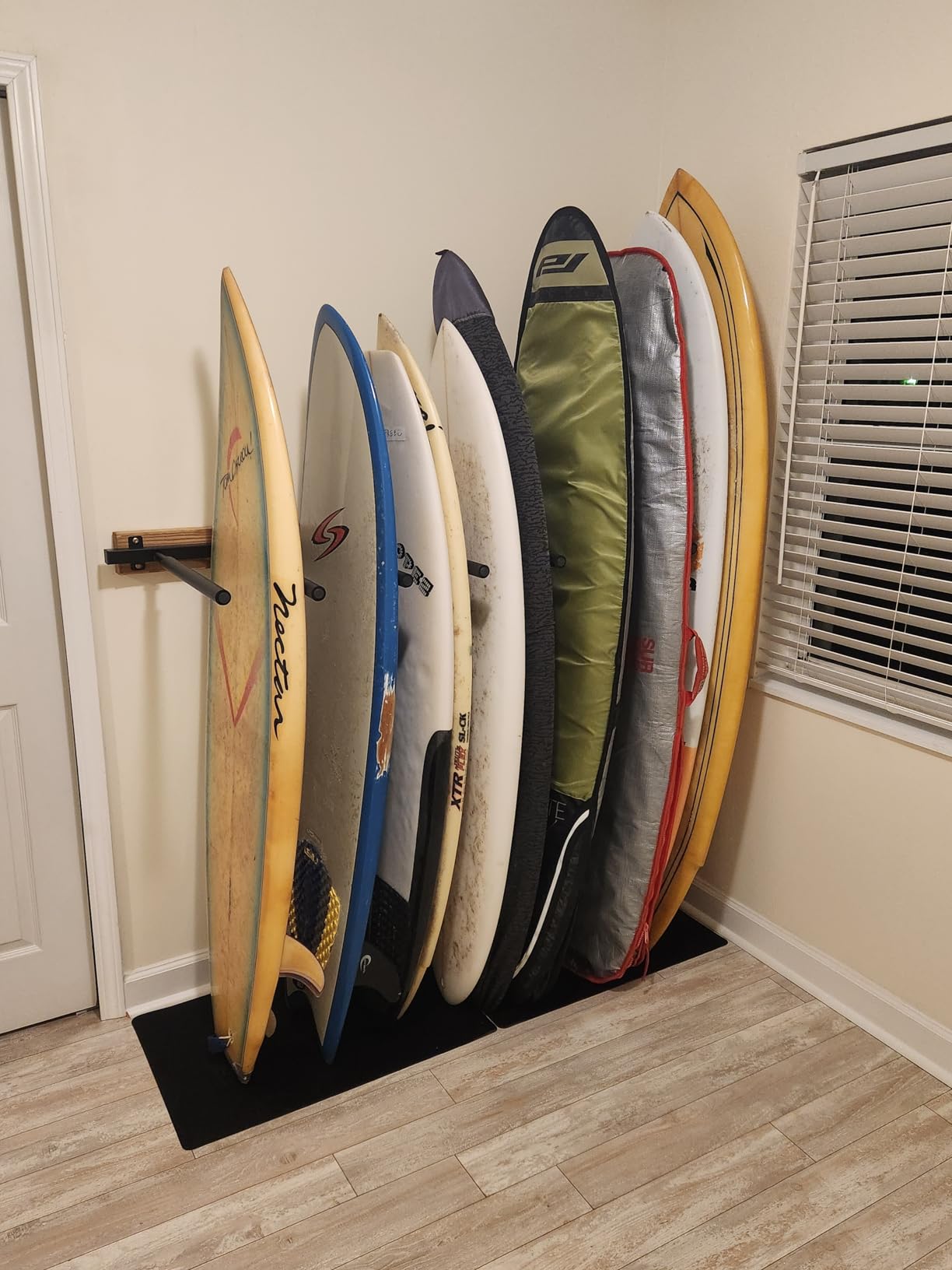 Surfboard Rack Wall Mount 6 Arms/8 Arms, Surfboard Rack for Wall with Rubber Mat, Vertical Paddle Board Storage Holds 6 Boards/8 Boards Storage Mount System customer photo 1