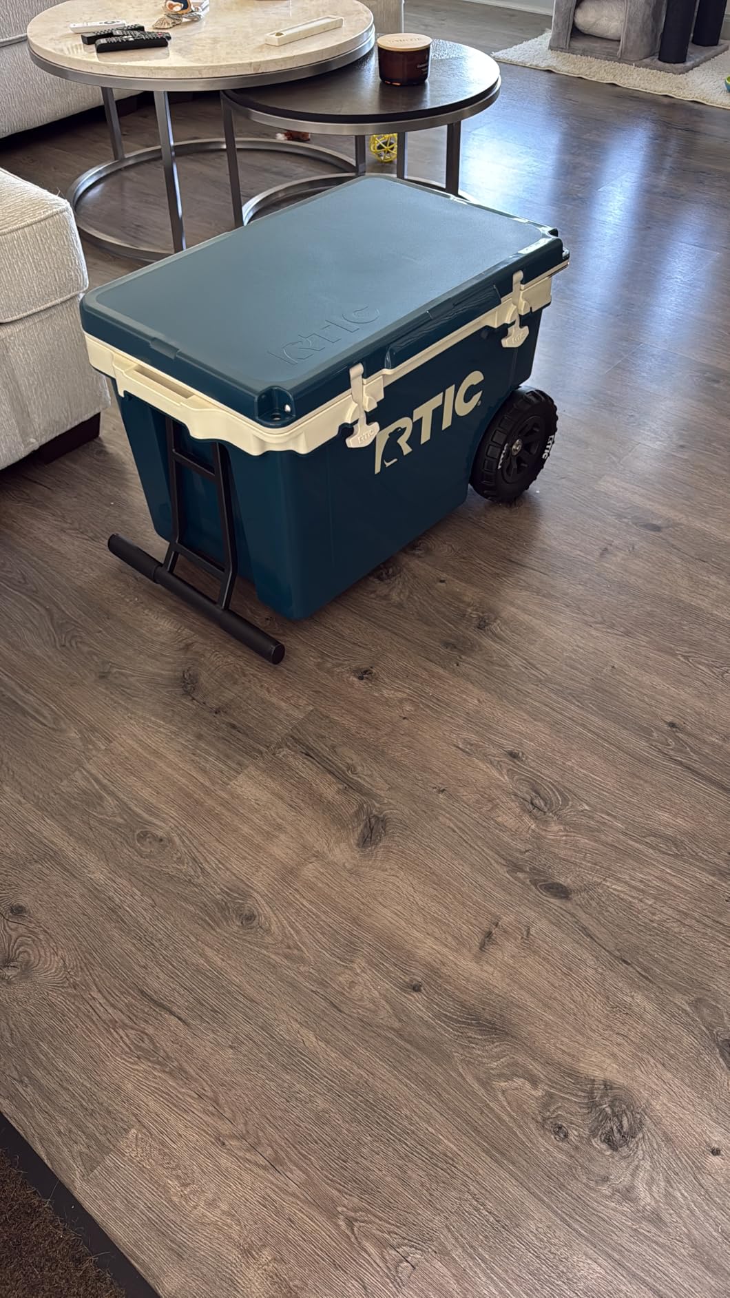 RTIC 52 Quart Ultra-Light Wheeled Hard Cooler Insulated Portable Ice Chest Box, 30% Lighter Than Rotomolded Coolers customer photo 2