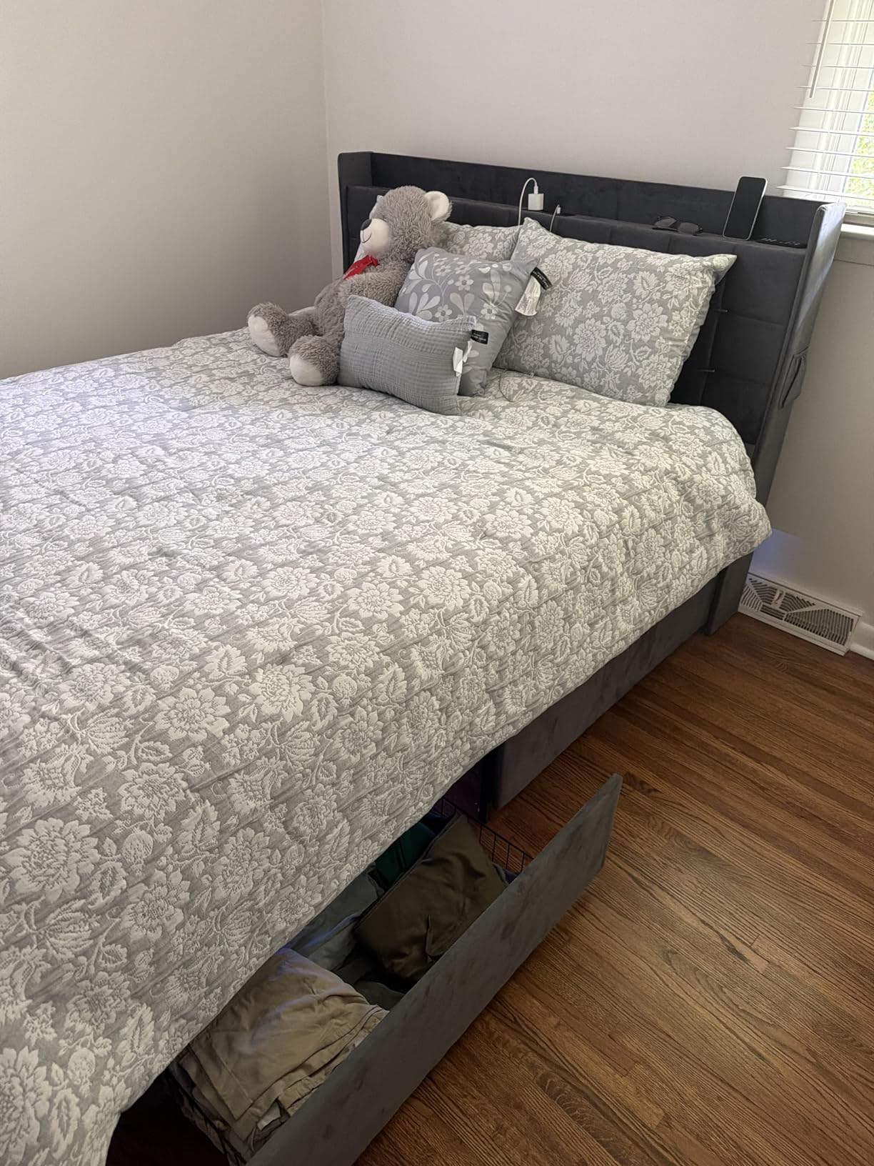 Fluest Queen Bed Frame with 2 Storage Drawers, Upholstered Headboard Button Tufted Bed Frame with Charging Station, No Box Spring Needed, Noise-Free, All Metal Structure, Black customer photo 2