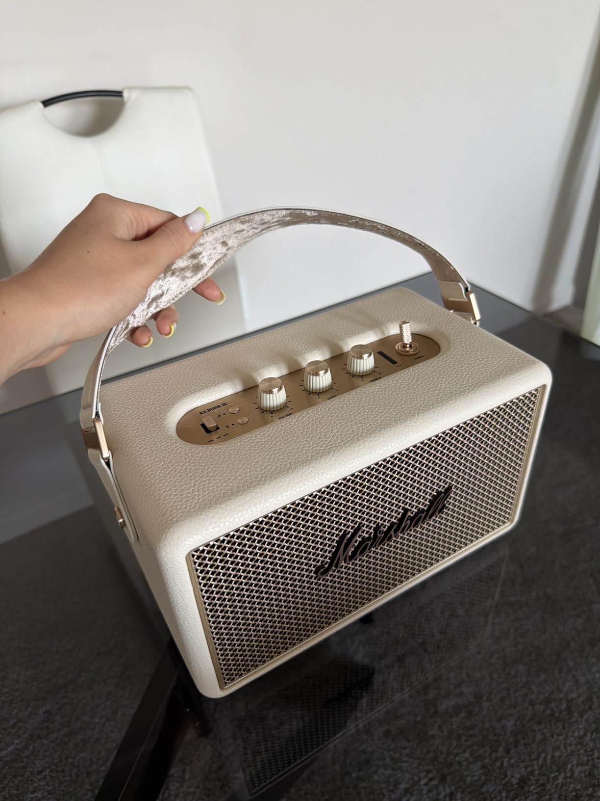 Marshall Kilburn III Portable Bluetooth Speaker - Black & Brass customer photo 1