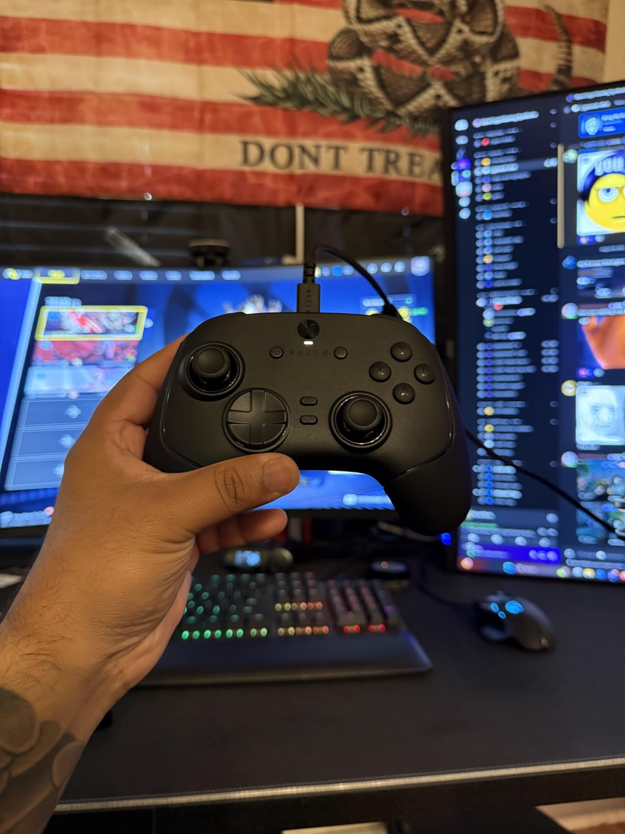 Razer Wolverine V3 Pro 8K PC Wireless Gaming Controller customer photo 1