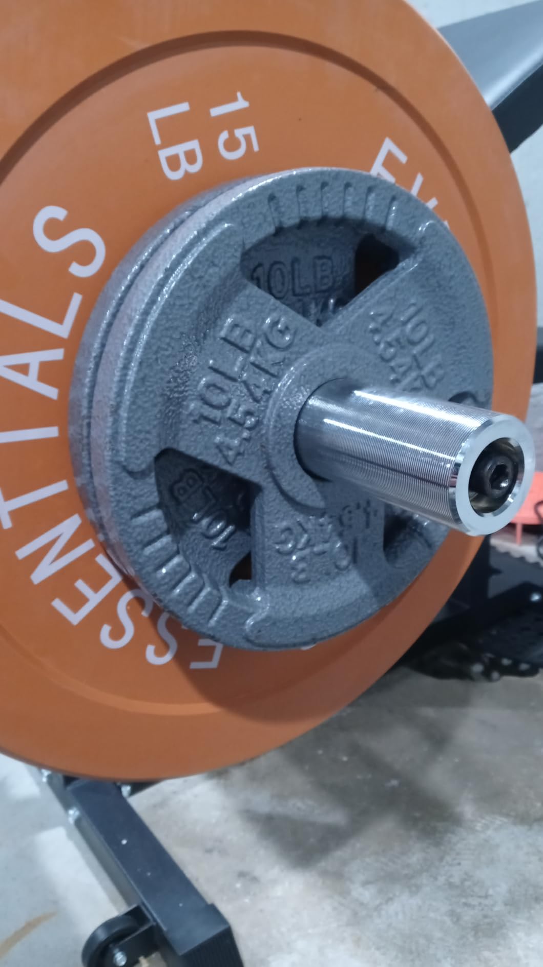 Fitvids 2 Inch Olympic Barbell Weight Plates Set, 255 LB (2.5-45 LB) Barbell Weight Set for Home Gym Strength Training customer photo 1