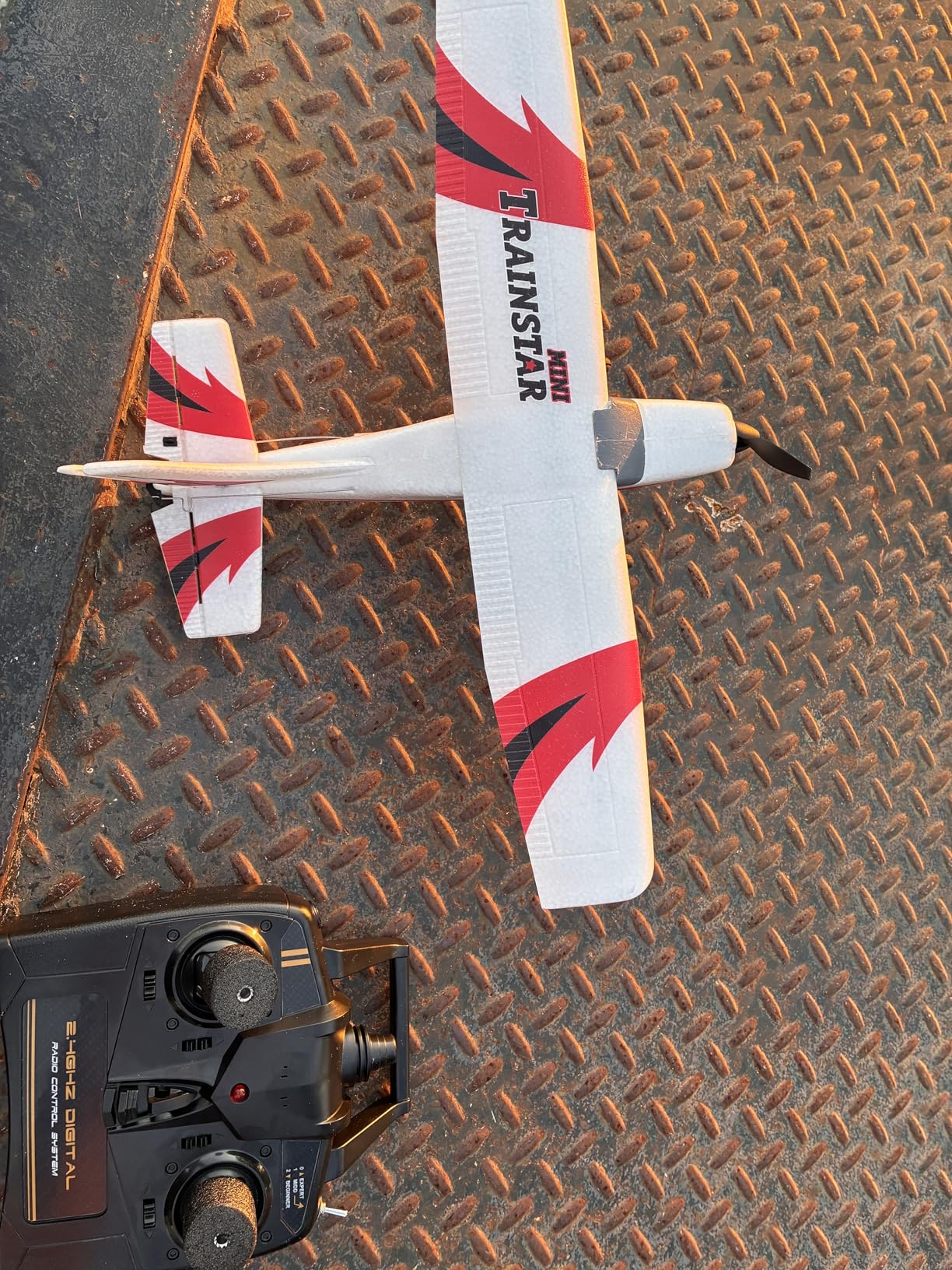volantexrc RC Plane Trainer Sport Cub 3CH Remote Control Airplane with Prop Saver, 6-Axis Gyro Stabilizer & 3 Modes to Fly, Radio Controlled Aircraft RTF for Beginners and Adults (400mm,Yellow) customer photo 2