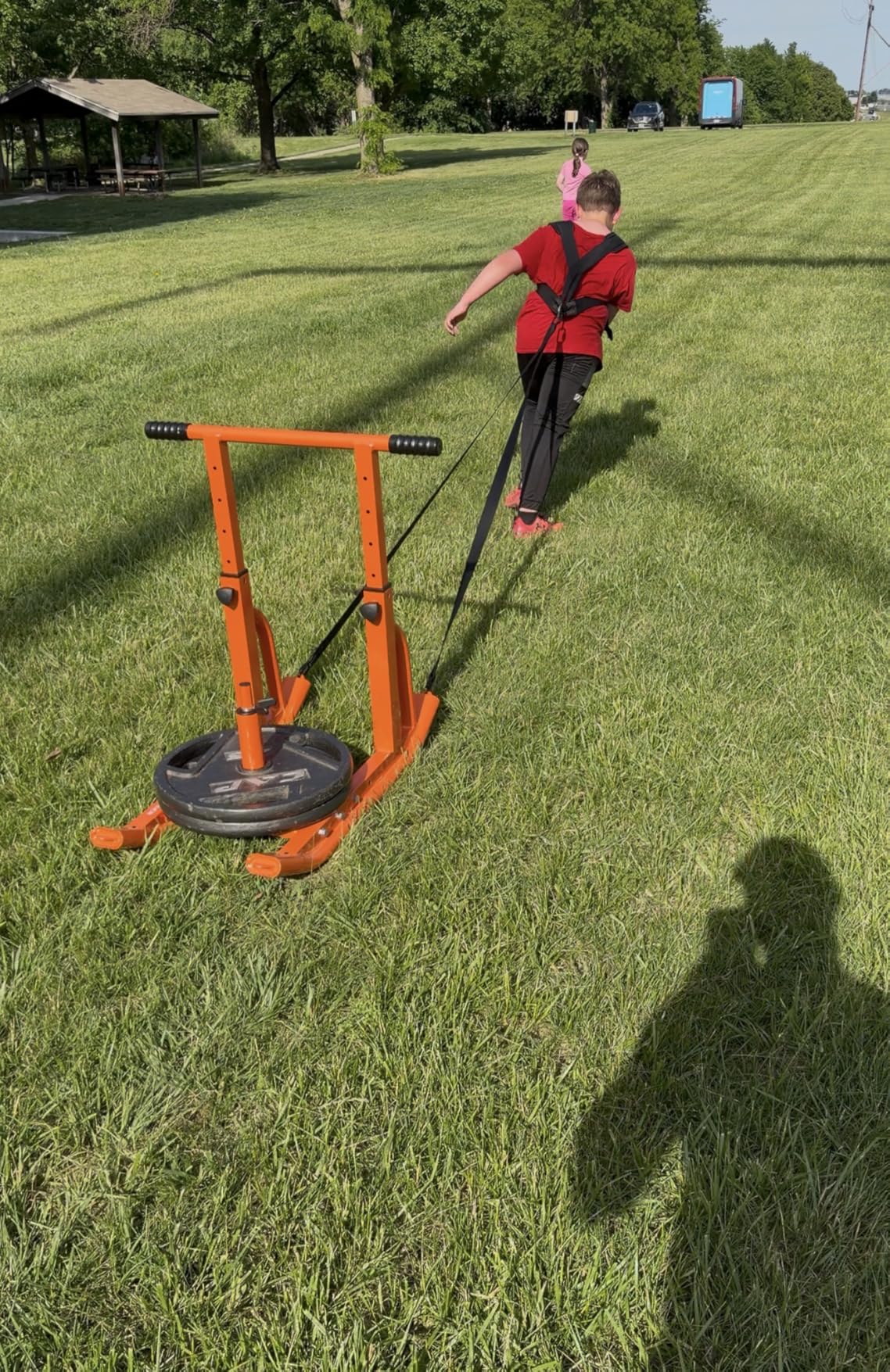 VEVOR Football Sleds and Chutes, Weight Sled, Football Training Pull Push Running Sled, Fitness Workout Sled Push Gym Equipment, Adjustable Height Handle, Compatible 1/2 in Weight Plates customer photo 1