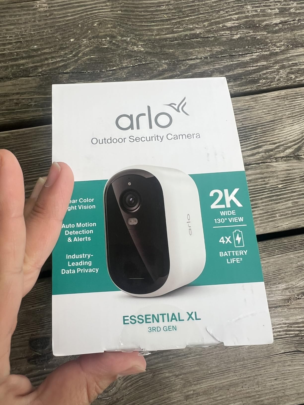 Arlo Essential XL Security Camera 2K (3rd Gen, 2025 Release) - Wireless Outdoor Camera, 4X Longer Battery, Person Recognition, Package Detection, Animated Preview, 1-Mo. Trial of Secure Plan, 1 Cam customer photo 2