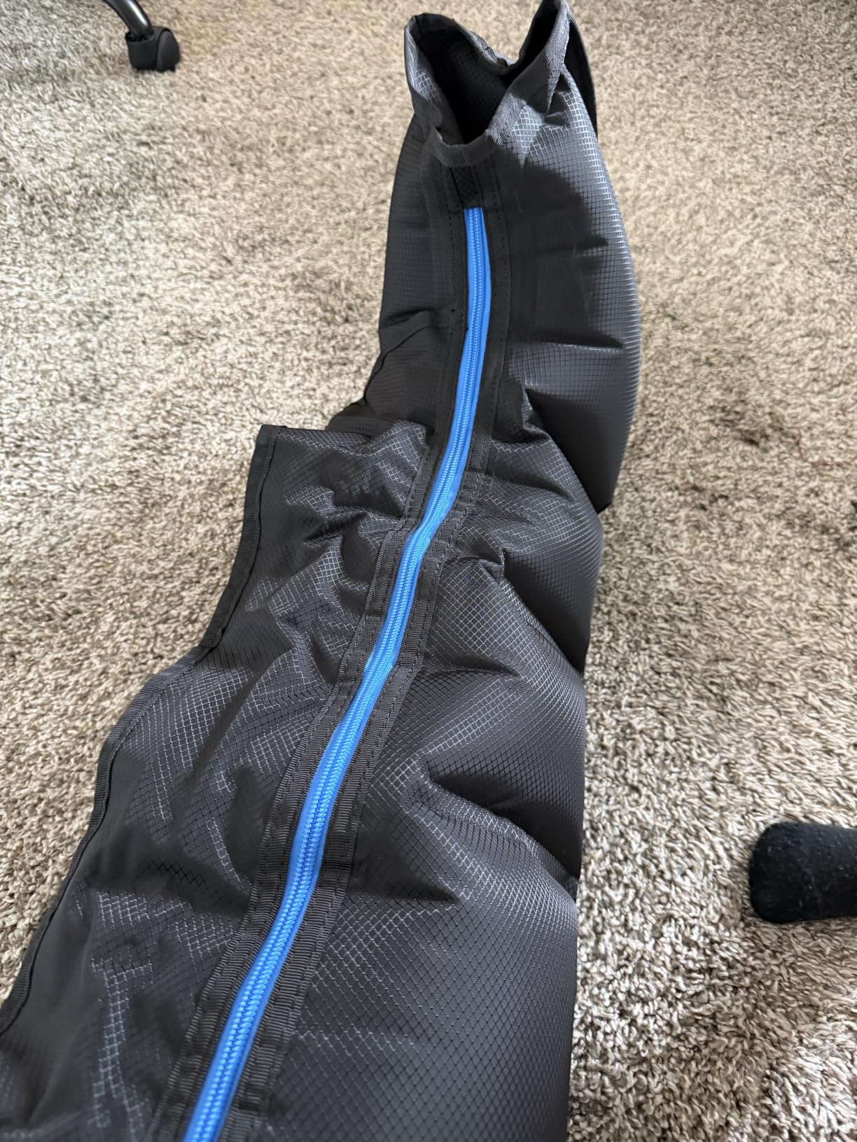 Sequential Leg Compression Massager for Circulation : Full Leg Air Compression Boots for Massage Therapy & Fatigue Relief - 9 Intensity, 6 Modes, 3 Timers for Athletes, Runners, Gym (Large) customer photo 2