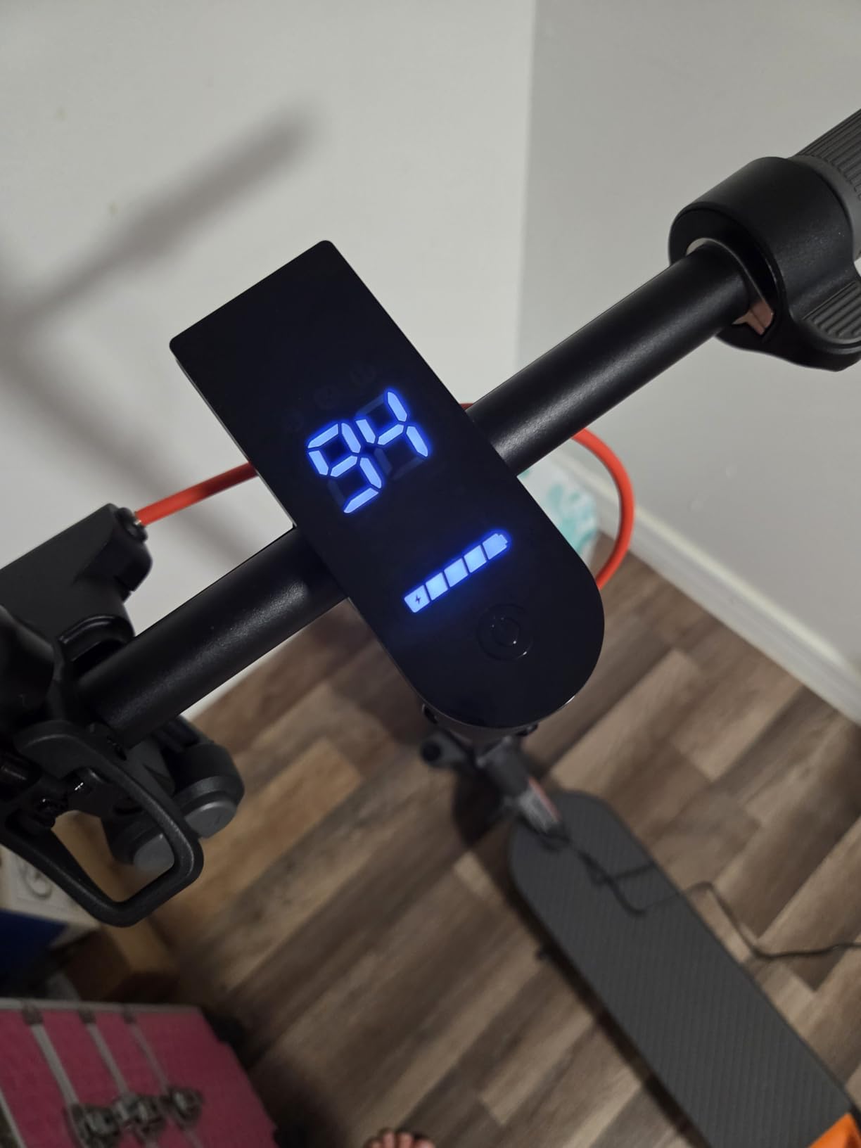 MEGAWHEELS Electric Scooter, Electric Scooter Adults Teens, 10in Pneumatic Tires, 350/500/600W Motor, 19/31 Miles Range, 15.5mph E Scooter with Smart APP Control for Commuting, Outdoor, Short Travel Gift customer photo 2