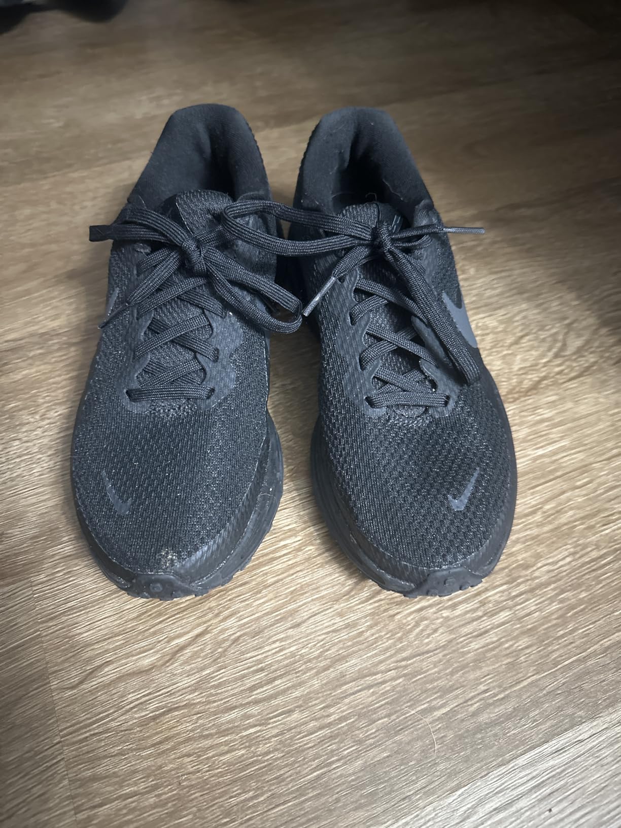 Nike Women's Revolution 8 Road Running Shoes customer photo 1
