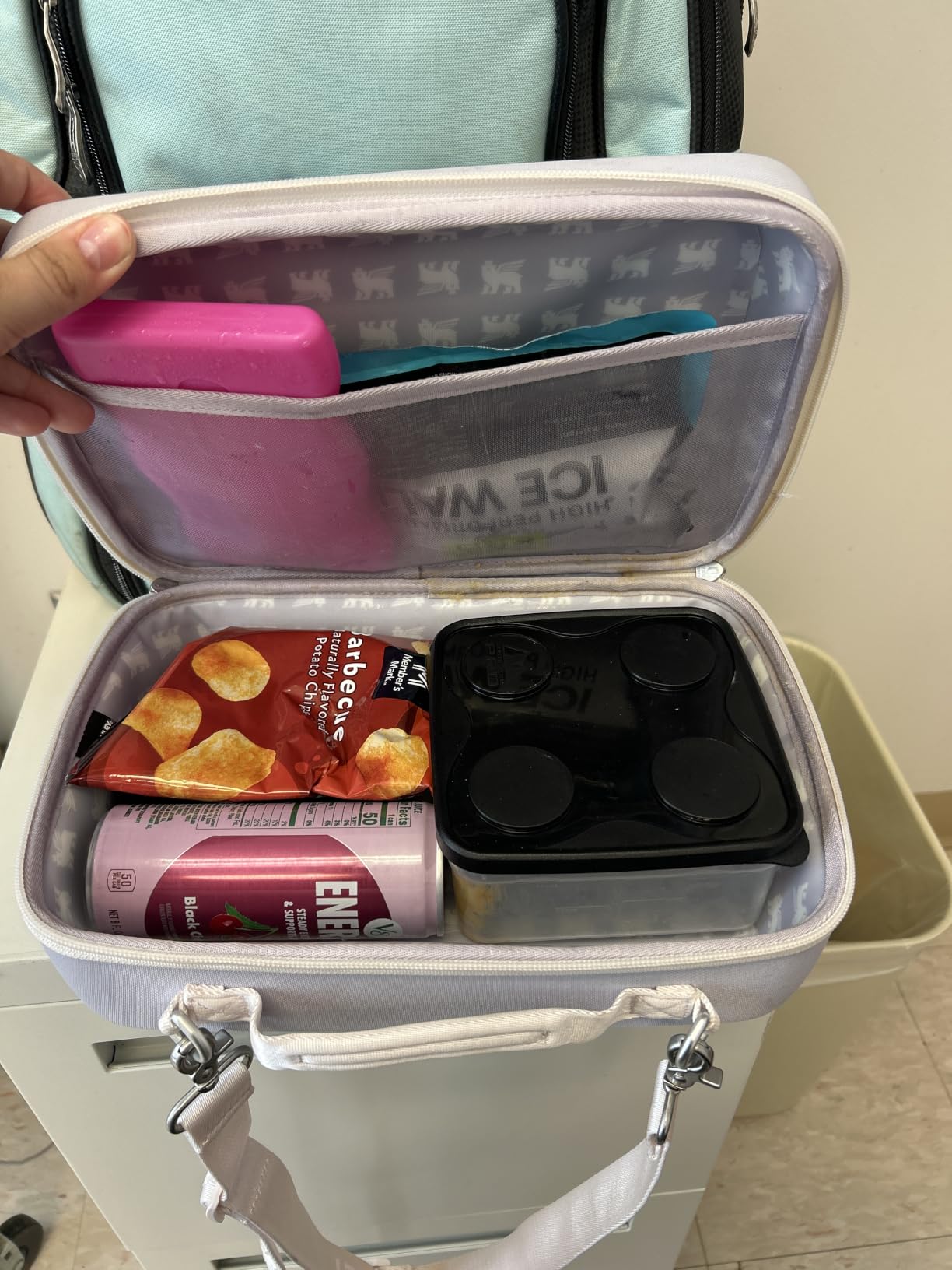 STANLEY All Day Mini Lunch Box | 4.2-quart | EVA Insulated Lunch Bag | Crush Resistant | Adjustable Strap | BPA-Free | Toast customer photo 1