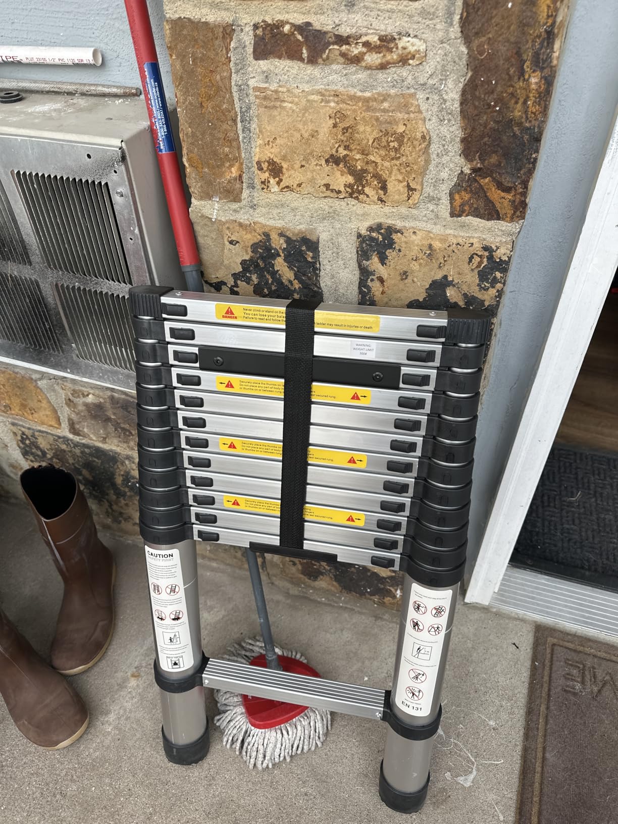 Telescoping Ladder 12.5FT Compatible with Lippert On-The-Go - Premium Aluminum Extension Ladder with Stabilizers, Lightweight & Collapsible Ladder for RV Outdoor Campers Motorhomes (TLE125SV) customer photo 1