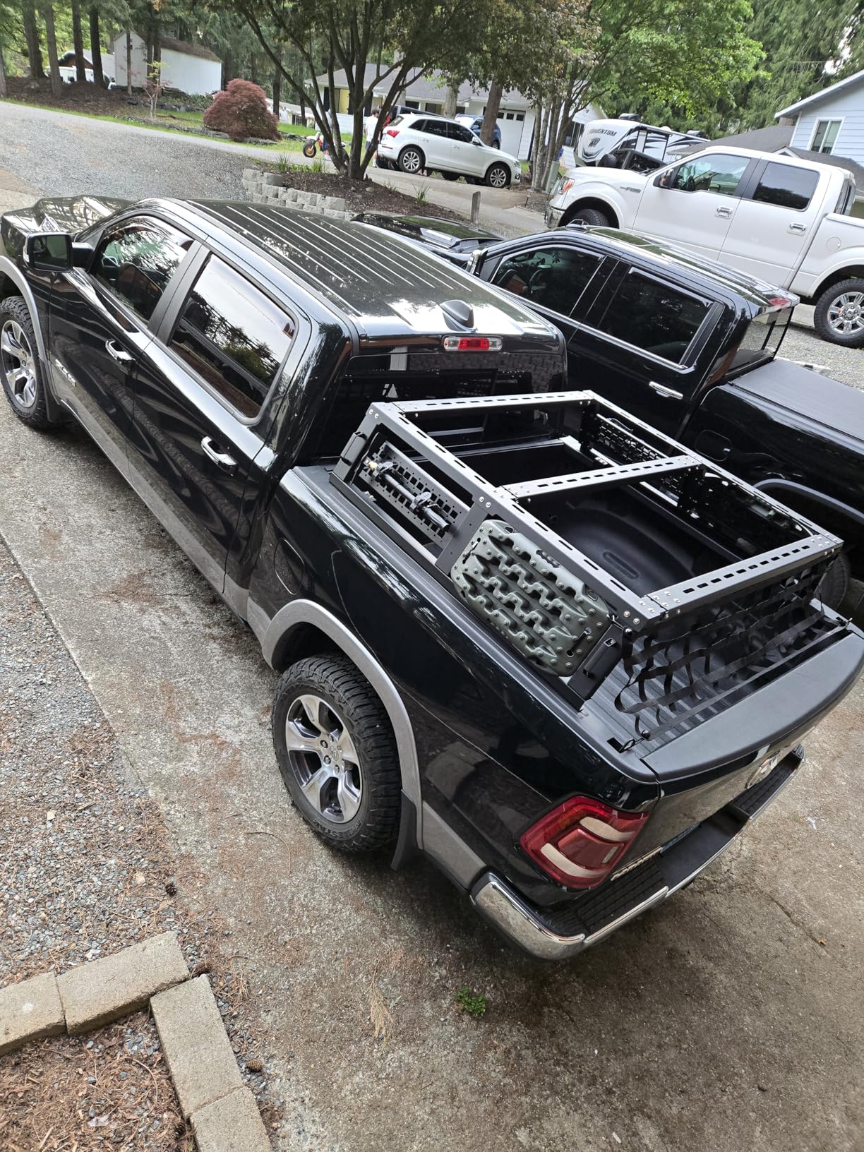 JOYTUTUS Full Size Truck Bed Rack, Overland Bed Racks for Trucks Compatible with F150 F250 F350 Silverado Sierra Ram, 24.6 Inch High Truck Bed Rack for Roof Top Tent, with Foldable Molle Panel customer photo 2