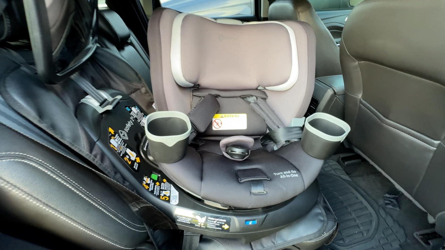 Safety 1st Turn and Go 360 ST Rotating All-in-One Convertible Car Seat, SafetySwivel Technology, SecureTech Installation, 3-in-1 Rear-Facing, Forward-Facing, Booster, 5-100 lbs, Siberian Caviar customer photo 1