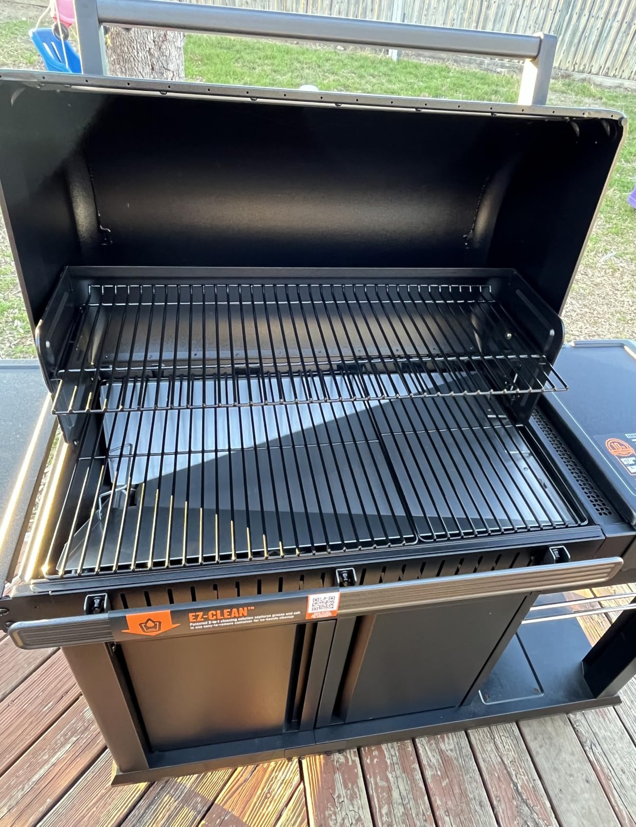 Traeger Grills Woodridge Pro Plus Electric Wood Pellet Grill and Smoker, 970 Sq. In., Folding Side Shelf, WiFIRE Technology, Super Smoke Mode, Cabinet, Black, TFC97JLK customer photo 2