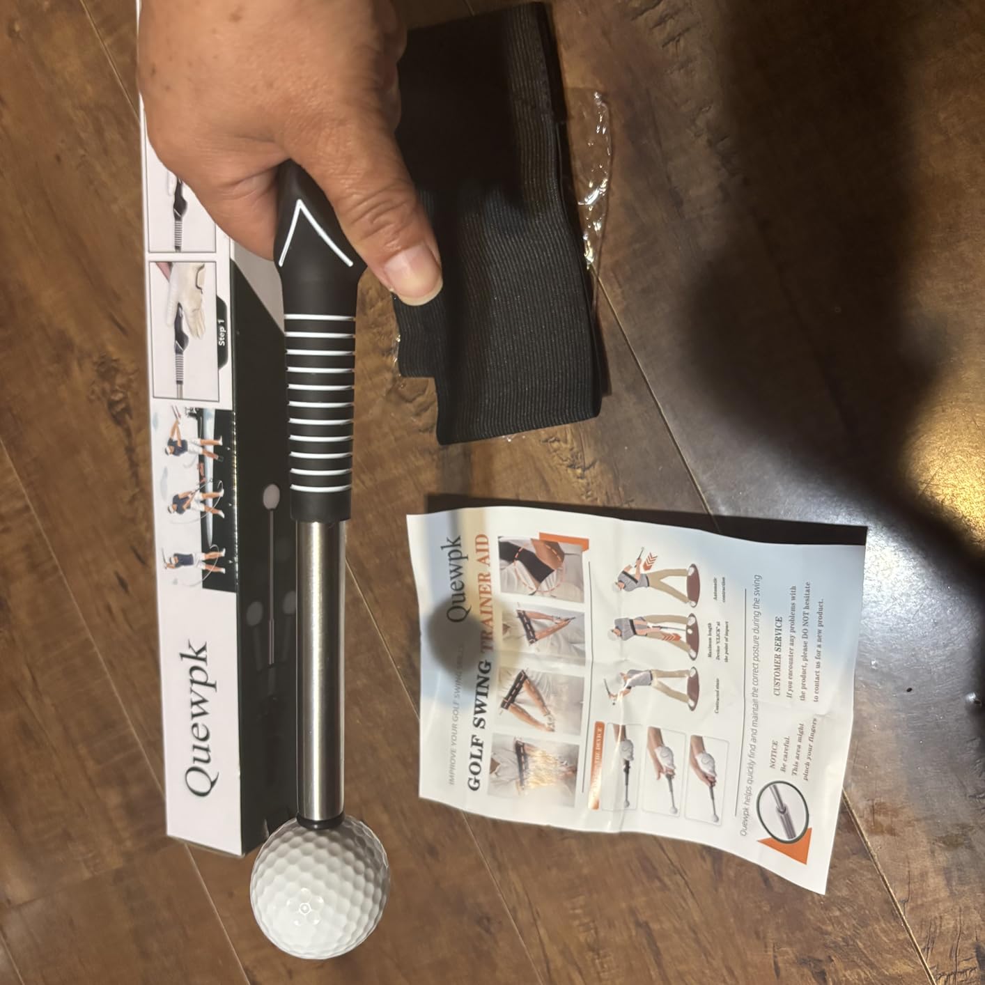 Retractable Golf Swing Trainer - Golf Grip Trainer with Arm Band for Right-Handed Golfers, Grip Correction & Swing Click Feedback Training Aid, Indoor & Outdoor Practice, Golf Gifts for Men customer photo 1