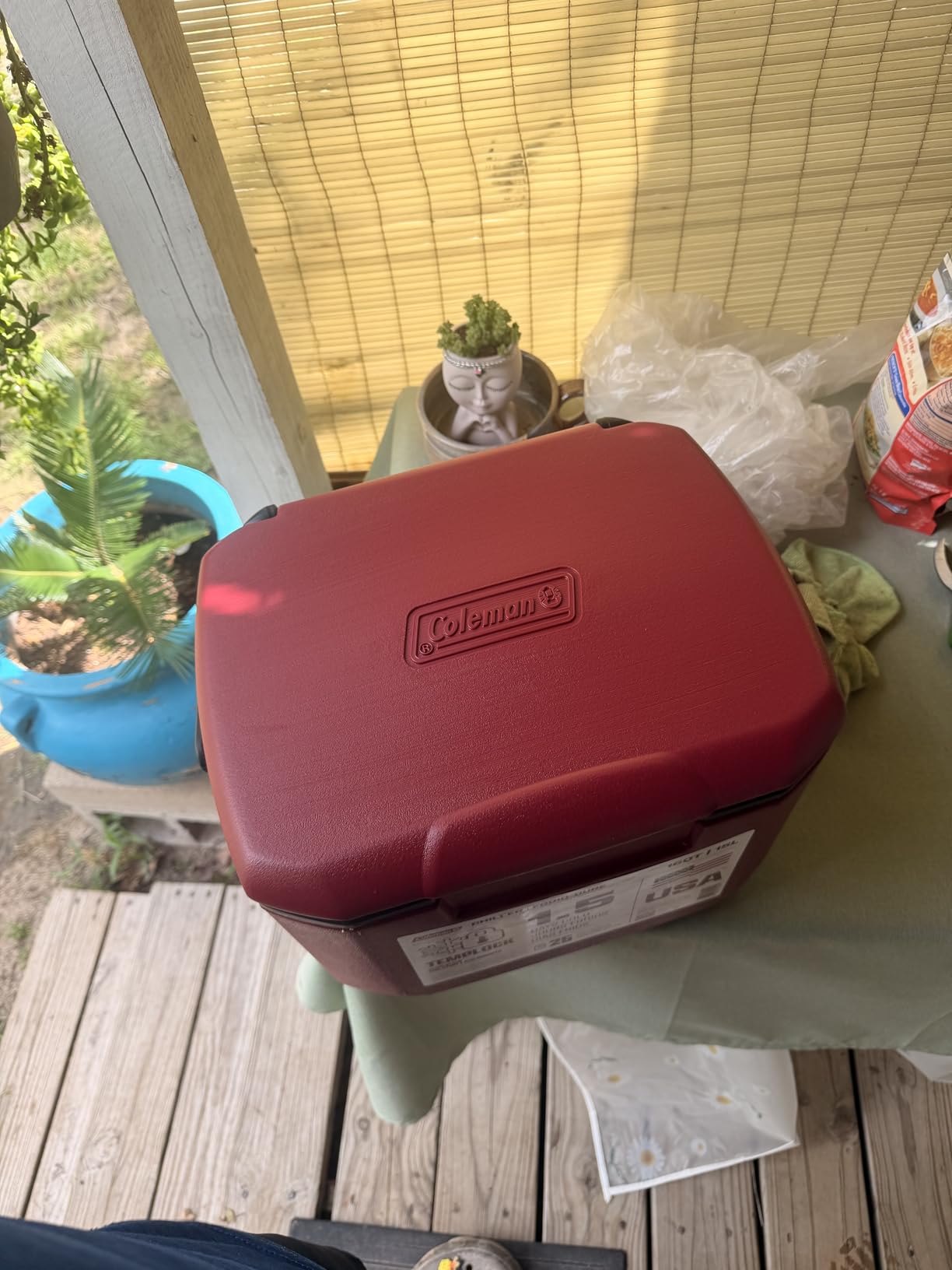 Coleman Chiller 9/16/30/48/60qt Cooler with Ice Retention, Leak Resistant, Great for Camping, Concerts, Sports, and More customer photo 1