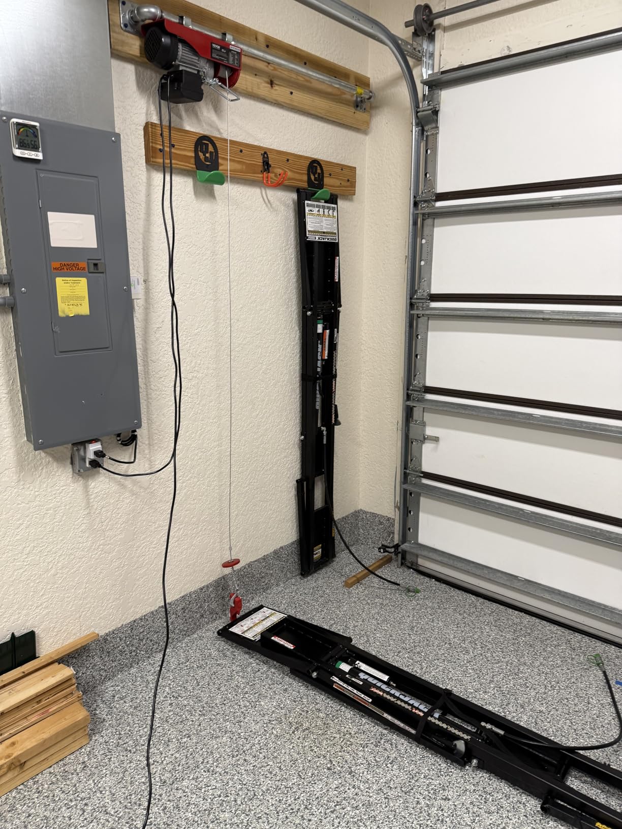 VEVOR 4400 lbs Electric Chain Hoist, 20 ft Lifting Height, 3-Phase Dual-Voltage 208-240V/440-480V 60Hz Overhead Crane with 328 ft Wireless Remote Control, G100 Single Chain Electric Lift Hoist customer photo 2