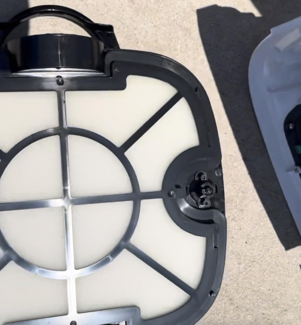 WYBOT A1 Robotic Pool Cleaner - Dual-Layer Filtration, Strong Suction, 130-Min Runtime, Cordless Pool Vacuum for Above-Ground & Flat Pools up to 1,100 Sq. Ft., 4 Cleaning Modes customer photo 1