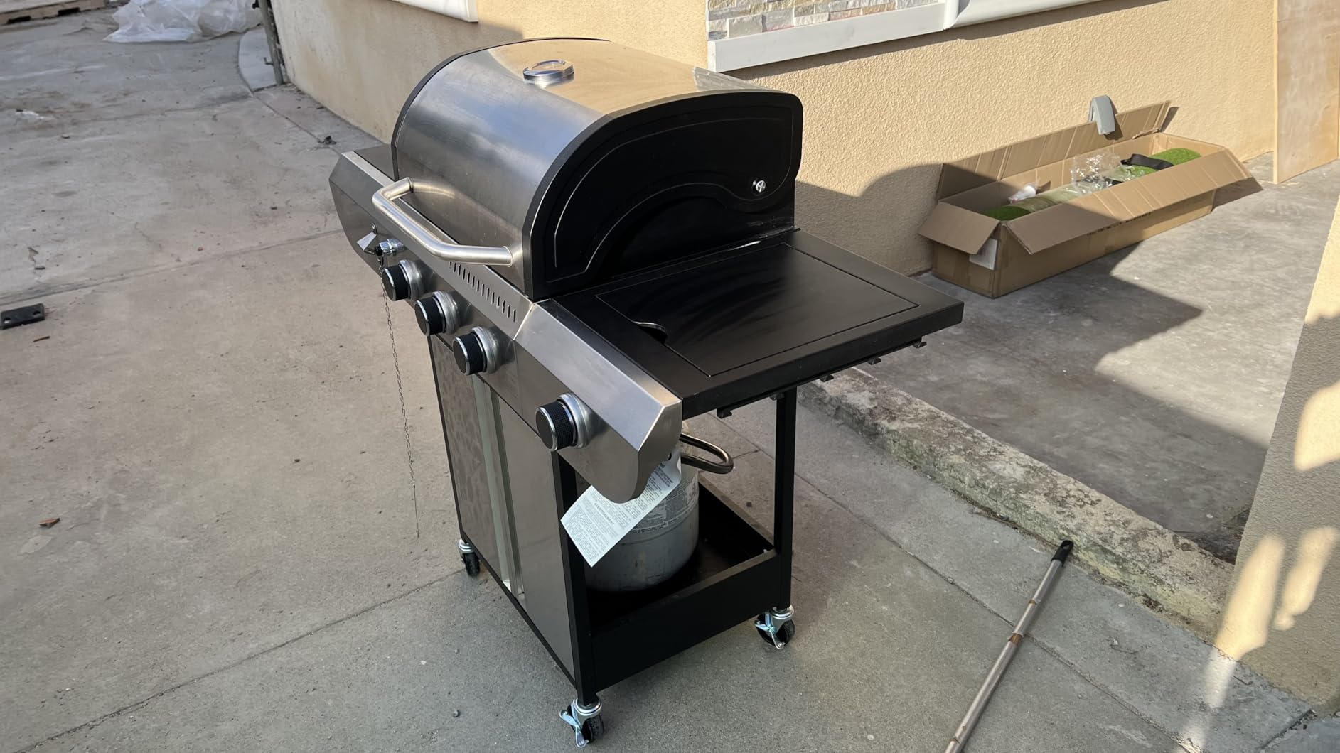3-Burner Propane Gas Grill with Side Burner, 34,000 BTU Stainless Steel BBQ Grill - Heavy-Duty Porcelain-Enameled Grates for Patio and Outdoor Cooking customer photo 1