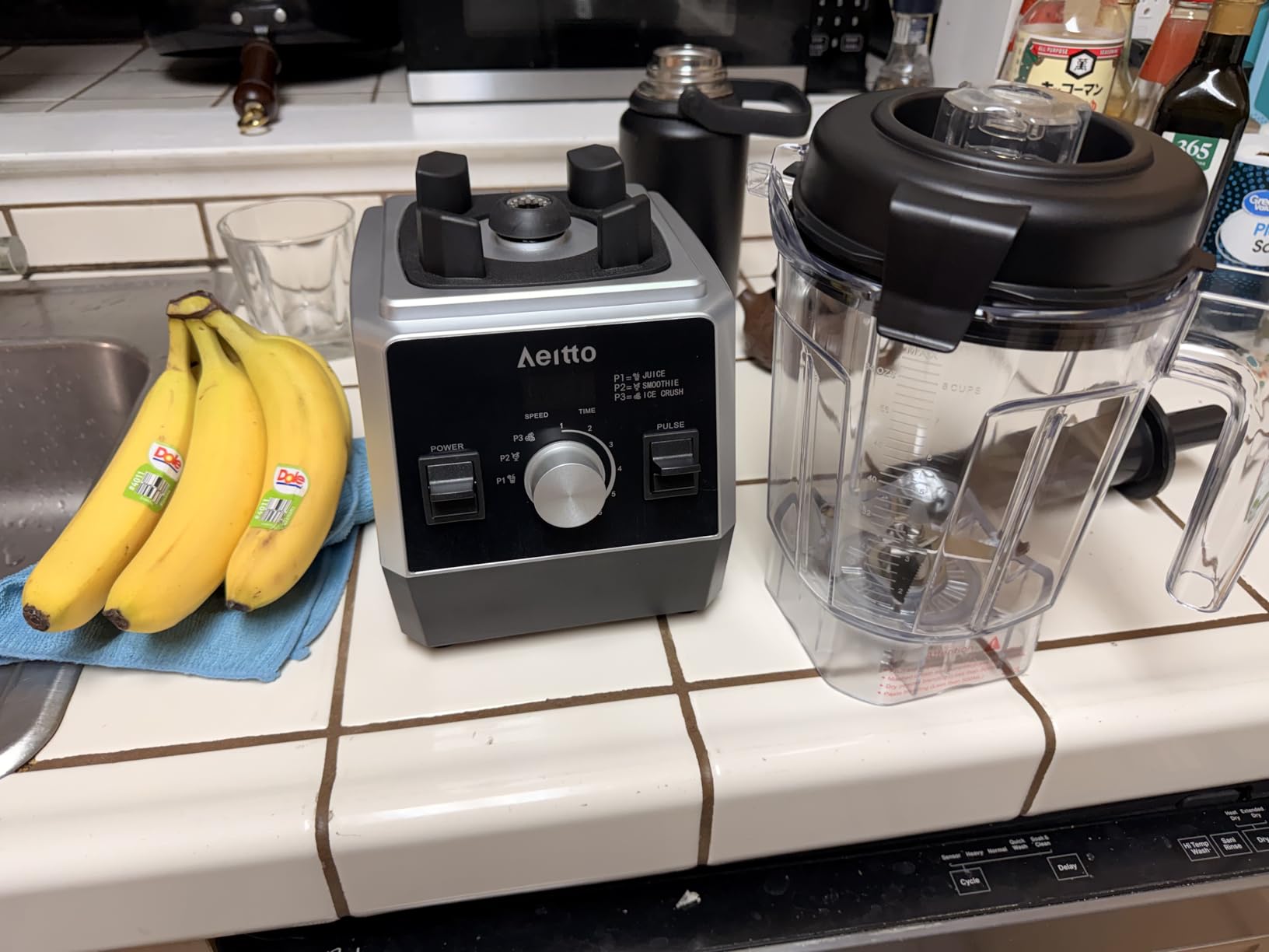 Aeitto Blenders for Kitchen 1800W Professional Countertop Blender, 68Oz Large Capacity Smoothie Blender with 3 Programs & 7 Speeds for Smoothies, Ice Crush, Frozen Drinks, Black customer photo 1