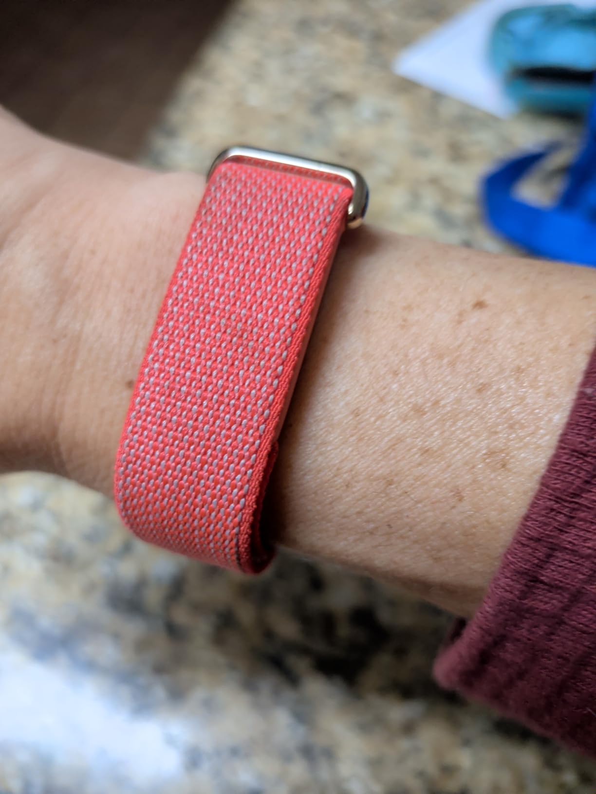 Google Fitbit Air - Screenless Activity Tracker with Fitness, Heart Rate, and Sleep Tracking - Personalized AI-Powered Coaching - Up to 7 Days Battery Life - Works with iOS and Android - Lavender customer photo 1