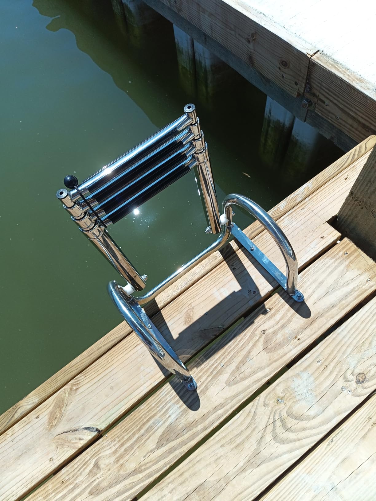 VEVOR Boat Ladder, 3 Steps Stainless Steel Telescoping Folding Swim Deck Ladder for Rear Entry Inboard, 400 lbs Capacity with Wide Non-Slip Steps & Handrails, for Outboards, Yacht, Pontoon Boats customer photo 2