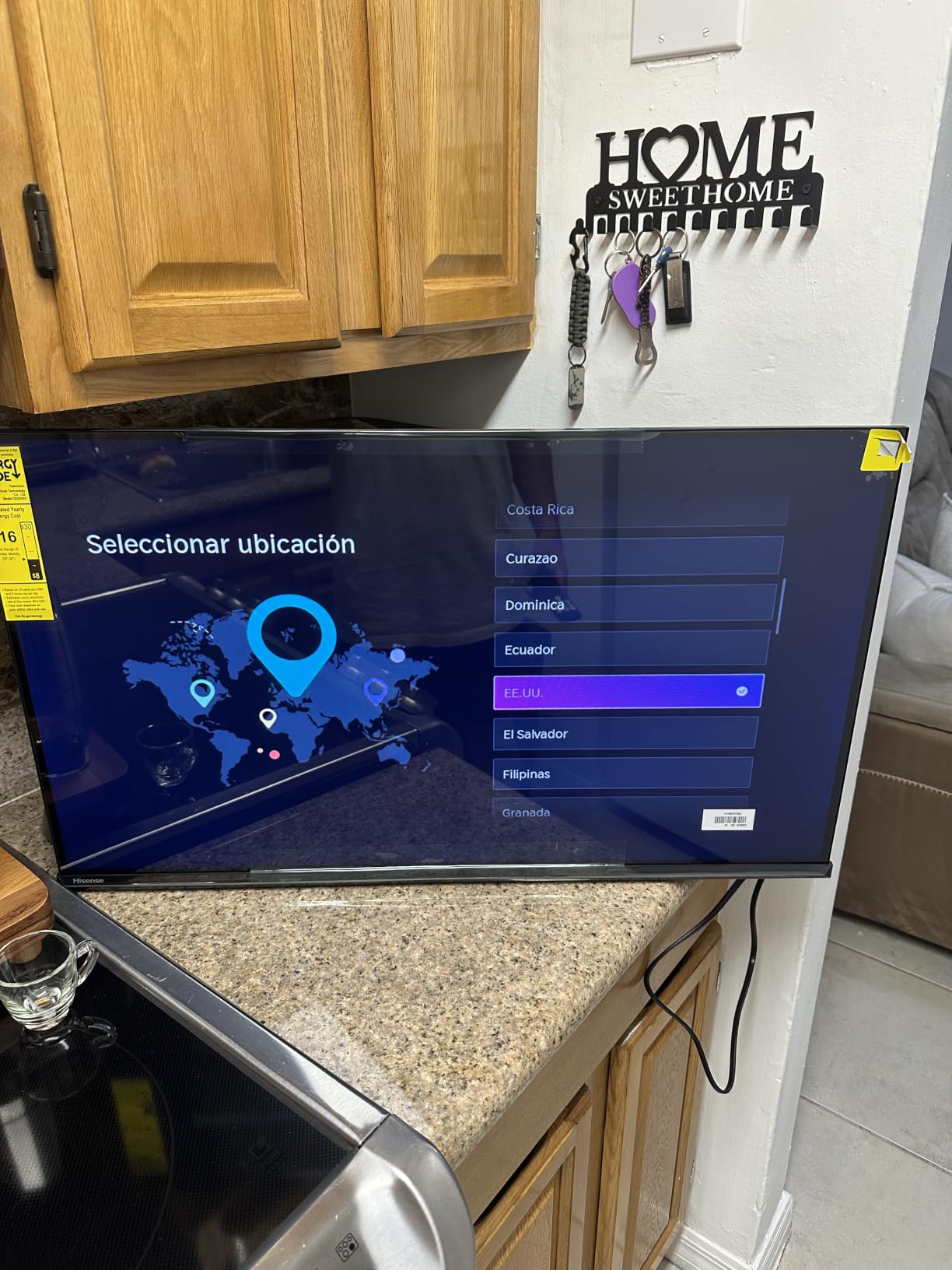 Hisense 40-Inch Class QD4 Series Hi-QLED FHD Smart VIDAA TV (40QD4SV, 2026 Model) - Hi-QLED Color, DTS Virtual:X Sound, VIDAA Smart OS, Alexa Built-in, AirPlay & HomeKit customer photo 1