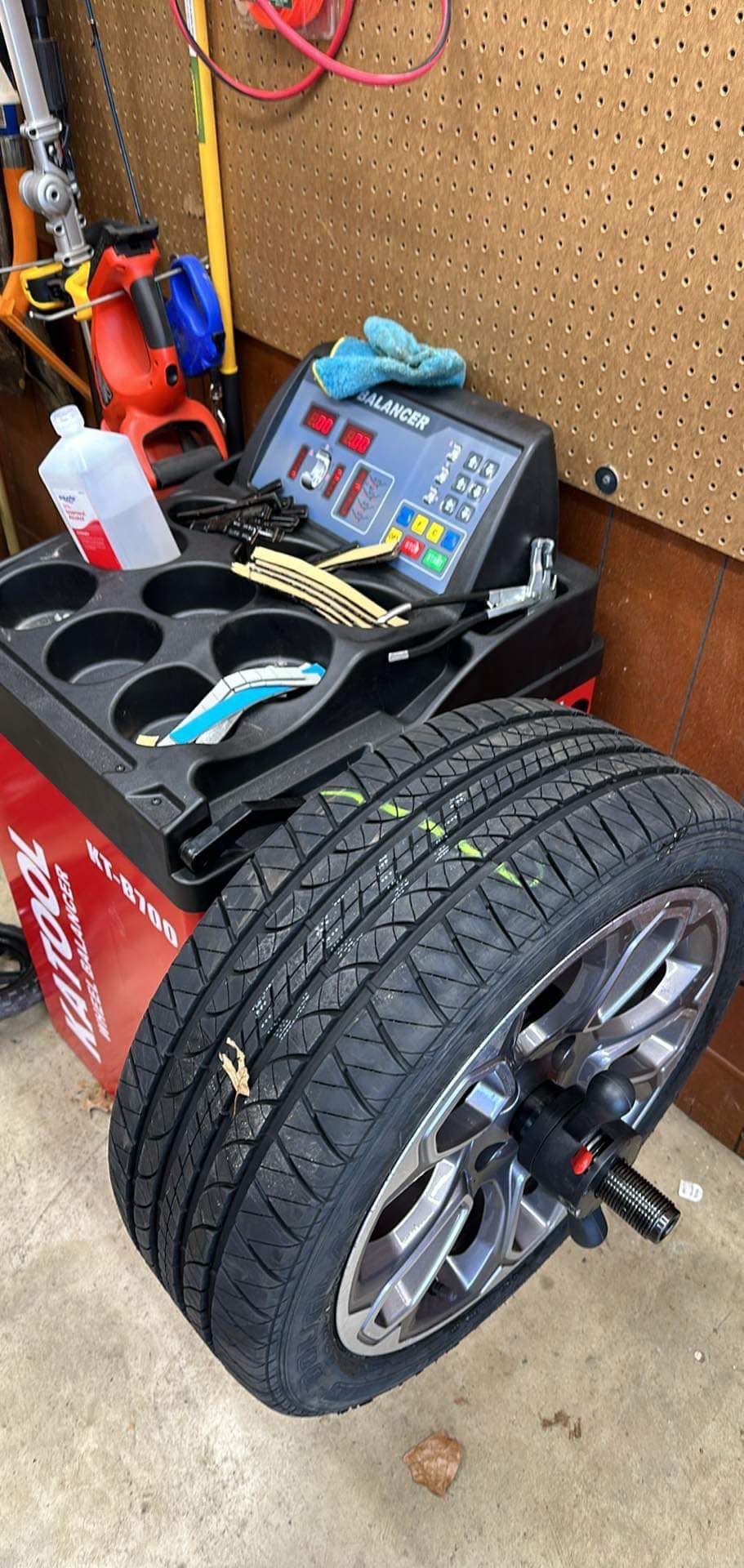 KATOOL 2.0HP Tire Changer Wheel Changers Machine Combo Tire Changer with Bead Blaster φ8 Inch Cylinder, Inside Clamping 14