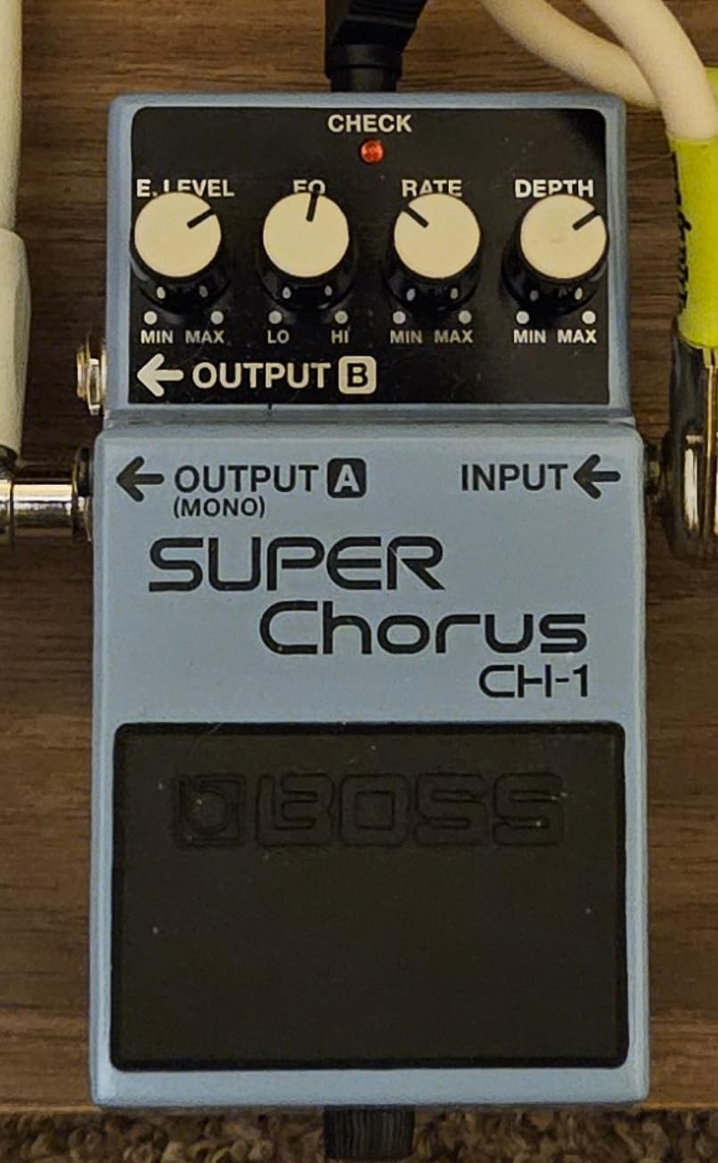 BOSS CH-1 SUPER Chorus Classic Compact Chorus Effects Pedal customer photo 2