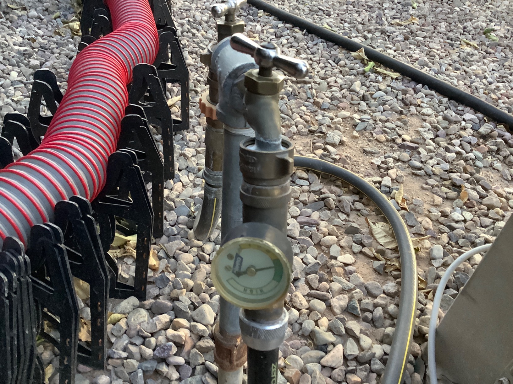 Camco Brass Water Pressure Regulator with Gauge - Helps Protect RV Plumbing and Hoses from High-Pressure City Water - Easy Read Gauge (40064) customer photo 2