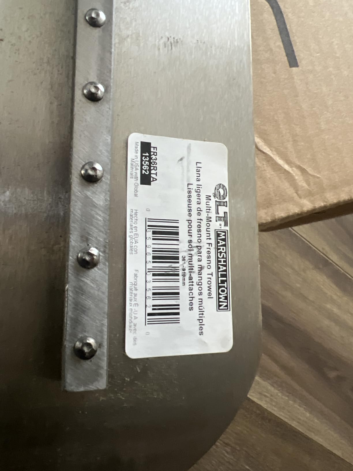 MARSHALLTOWN 36 x 5 Inch Round End Multi-Mount Fresno with Adjustable Thread Bracket, Carbon Steel, Concrete, FR36RTA customer photo 3