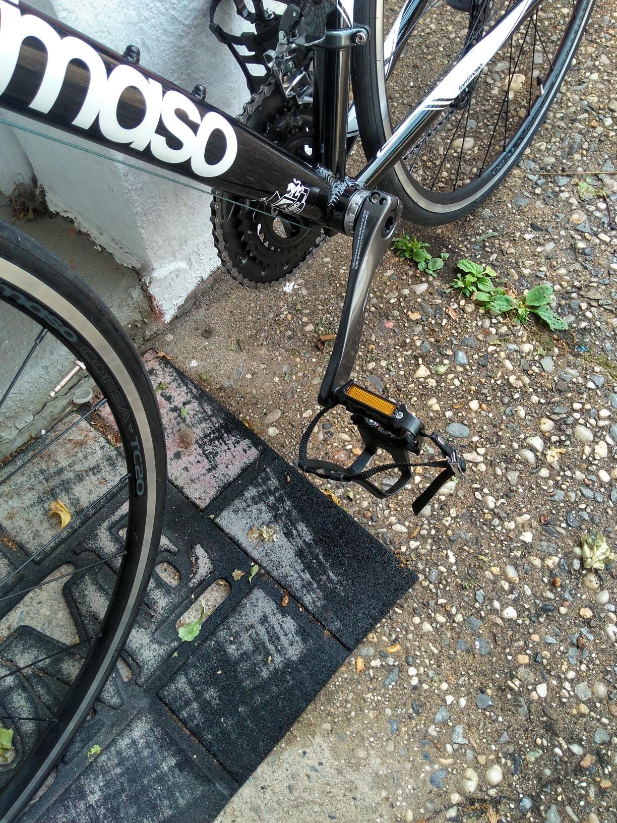 Tommaso Imola - Sport Bike Performance Aluminum Road Bike, Shimano Claris 24 Speeds Road Bicycle customer photo 2