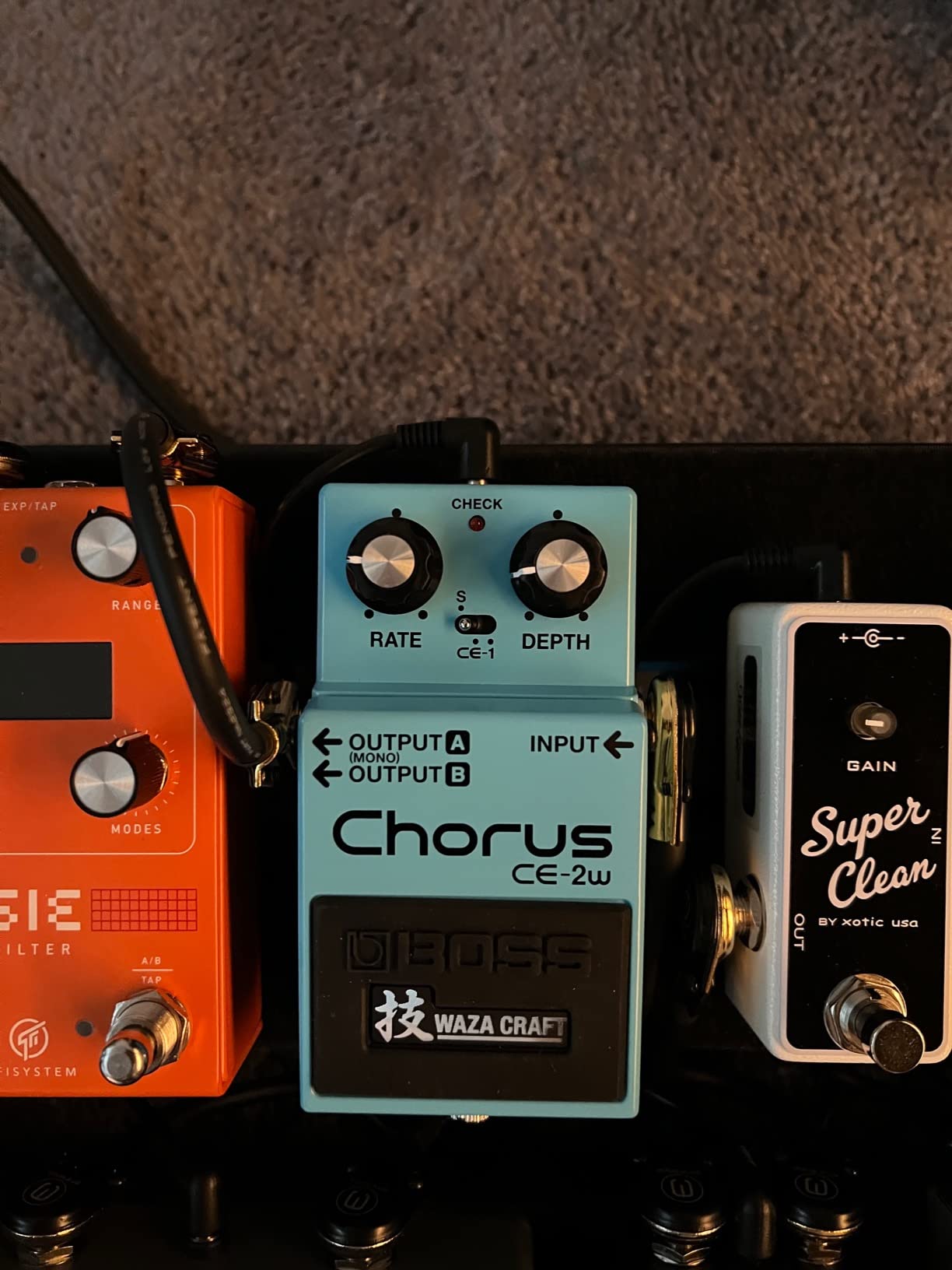 BOSS CE-2W Waza Craft Chorus Pedal, Premium Analog Circuitry, Made in Japan customer photo 2